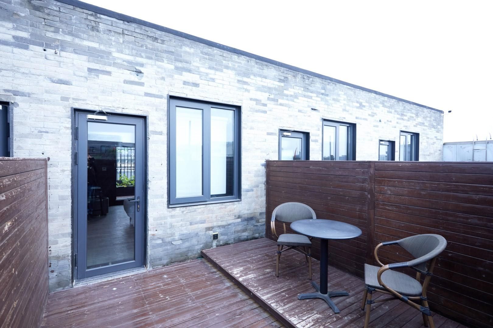 Huazhu - Room With View