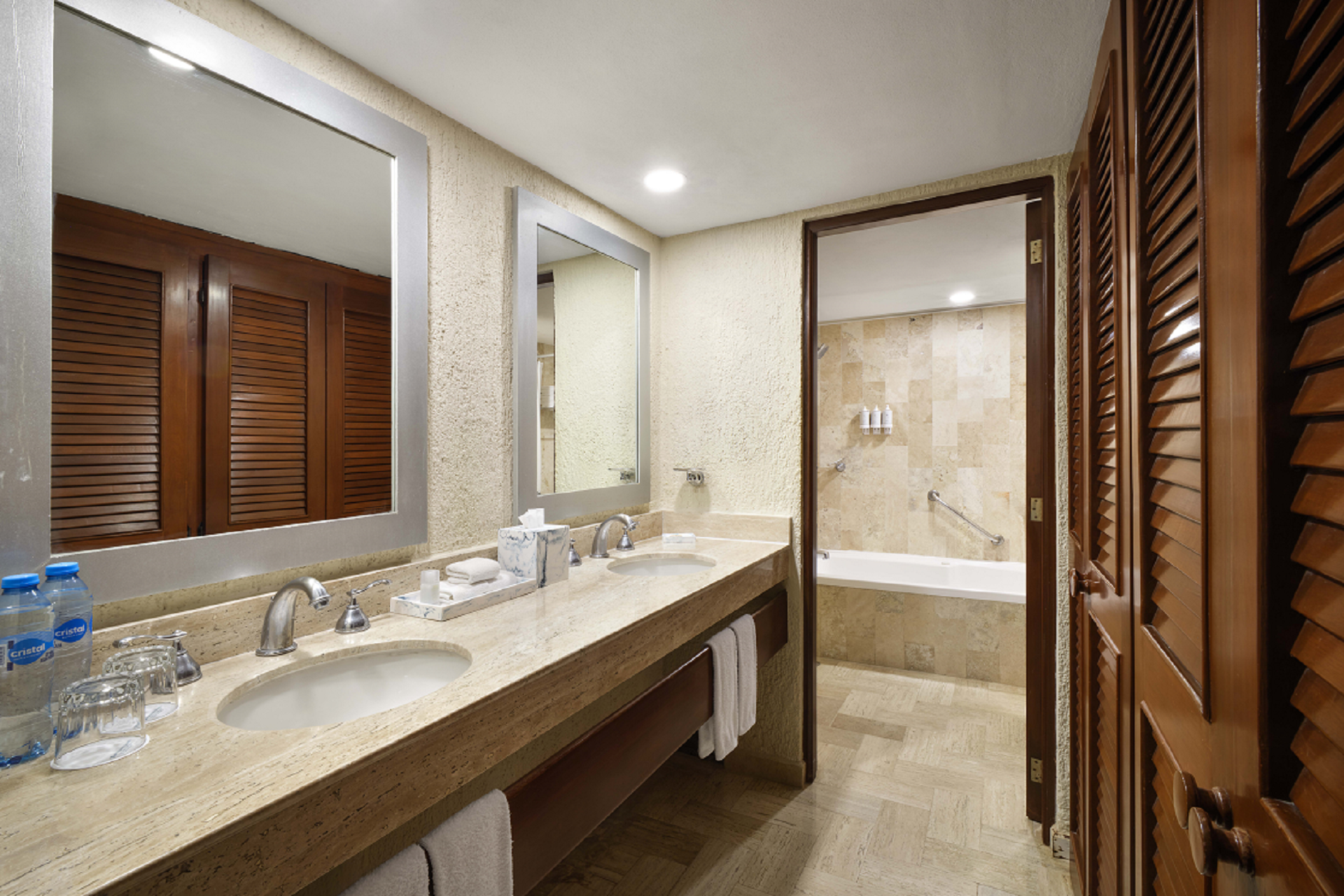 Villa, 3 Bedroom, 2 King Beds, 2 Double Beds with Balcony, Non-Smoking