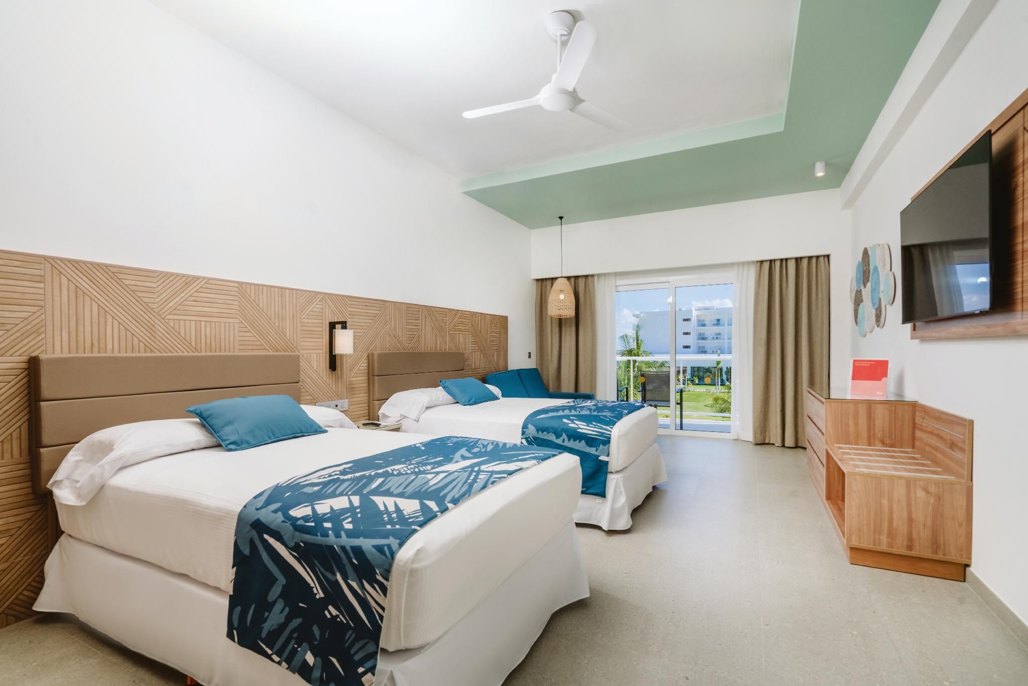 Double Standard Room Tropical View