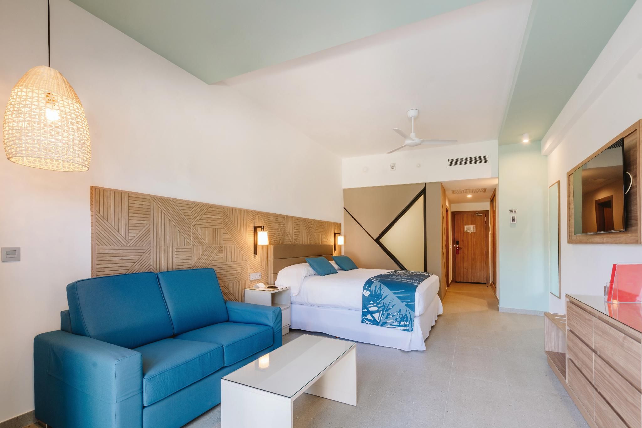 Swim Out Double Room