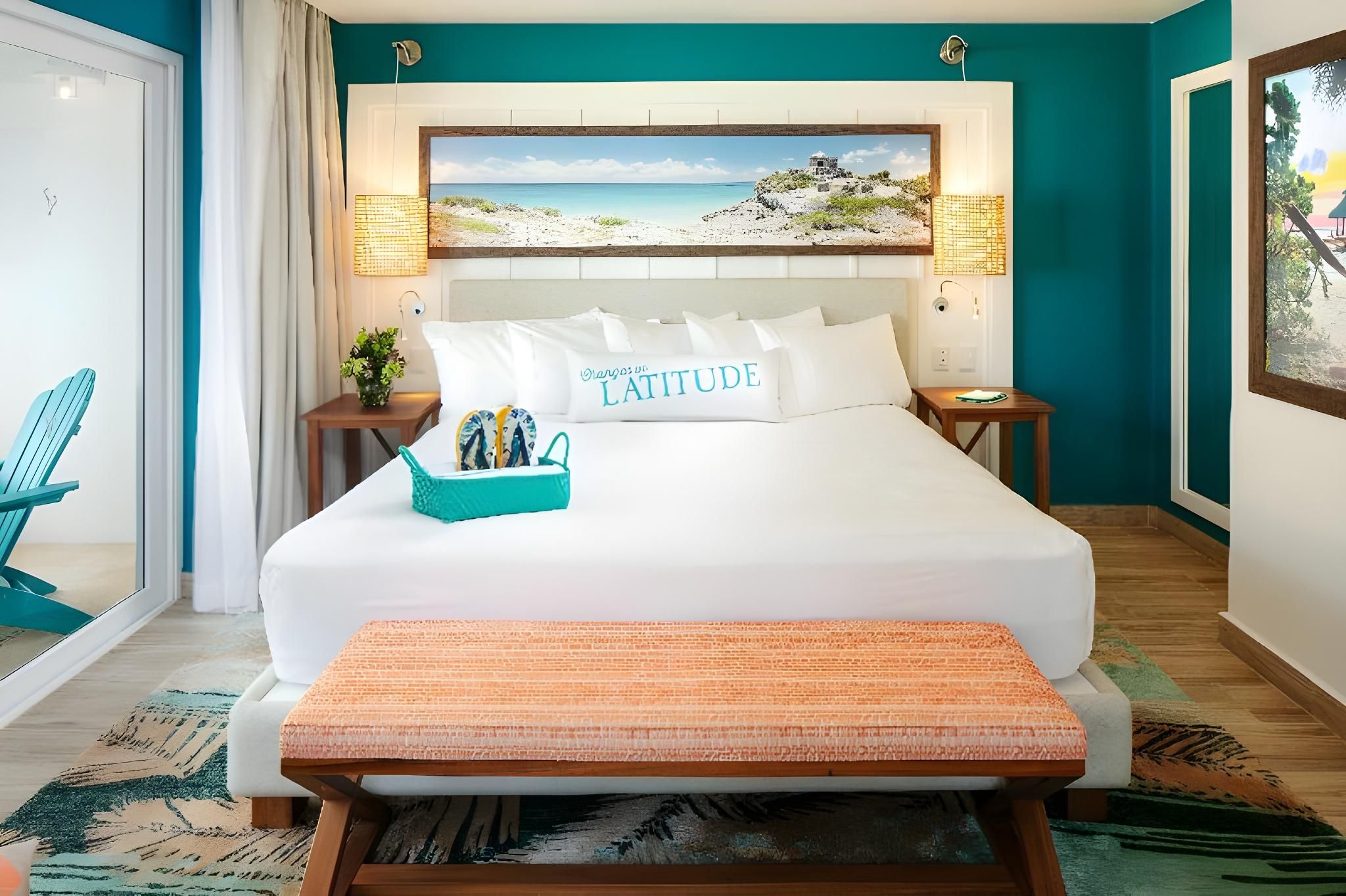 Swim Up Paradise Junior Suite