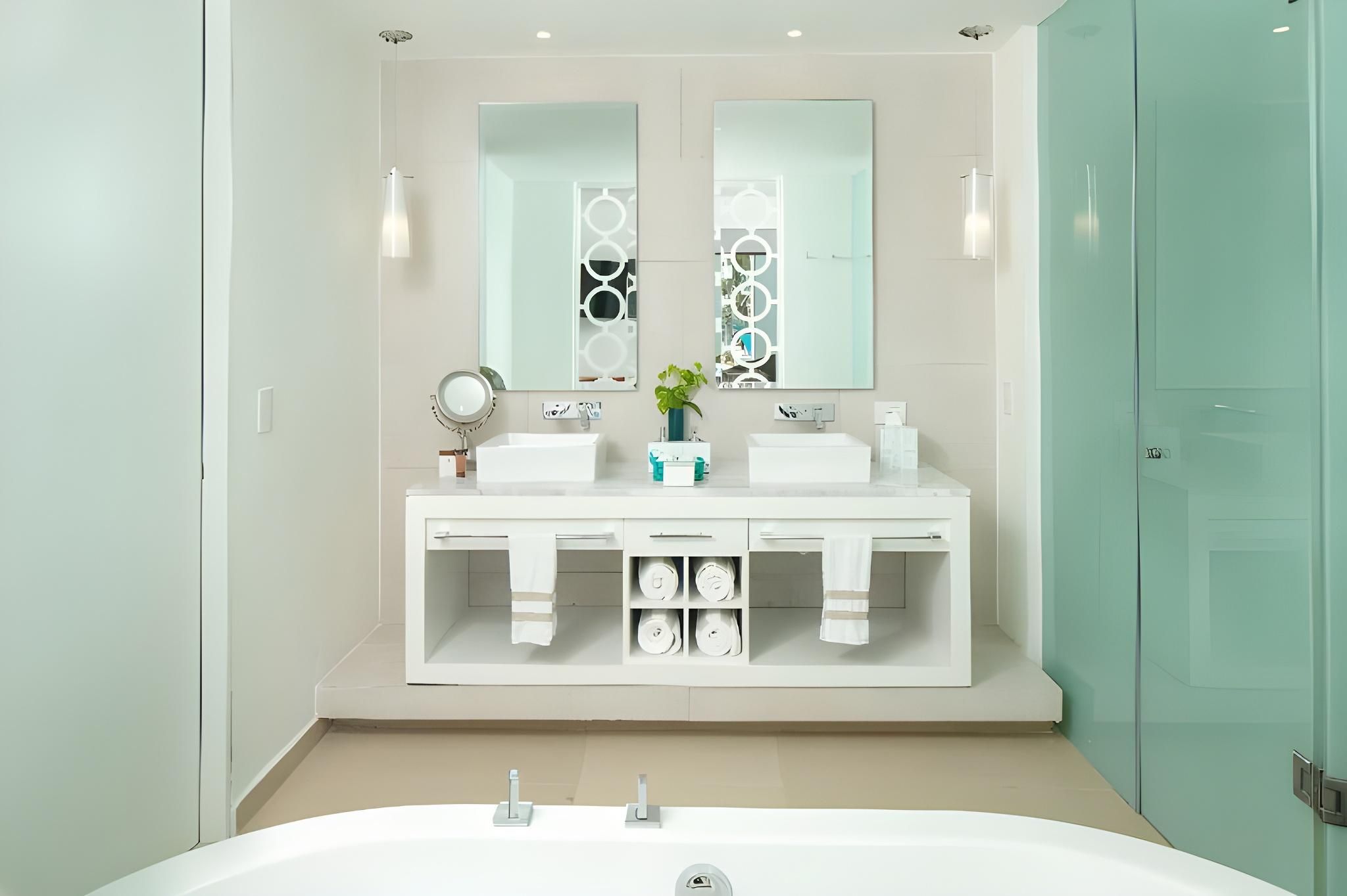Paradise Junior Suite