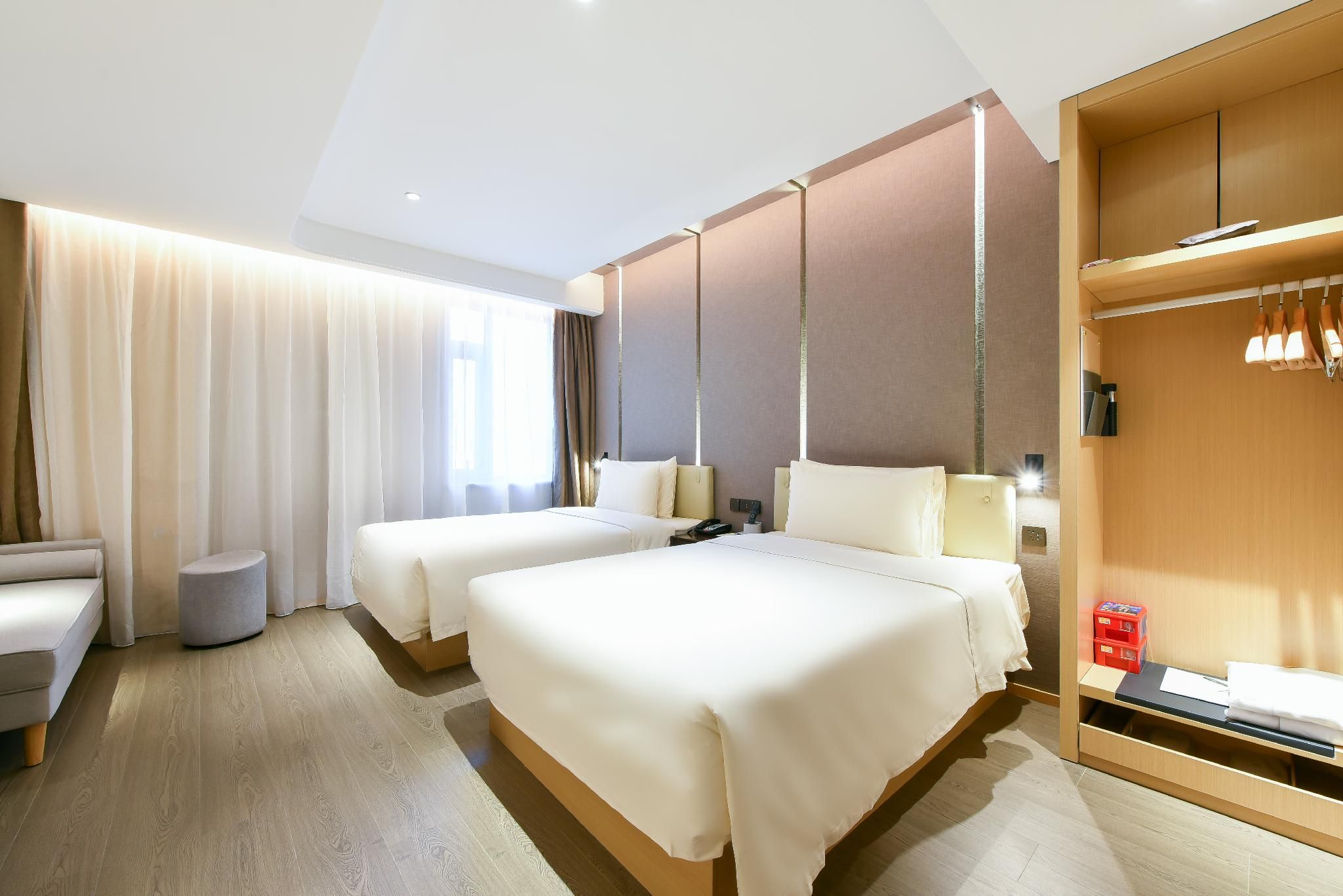 Atour - JIMU Twin Room