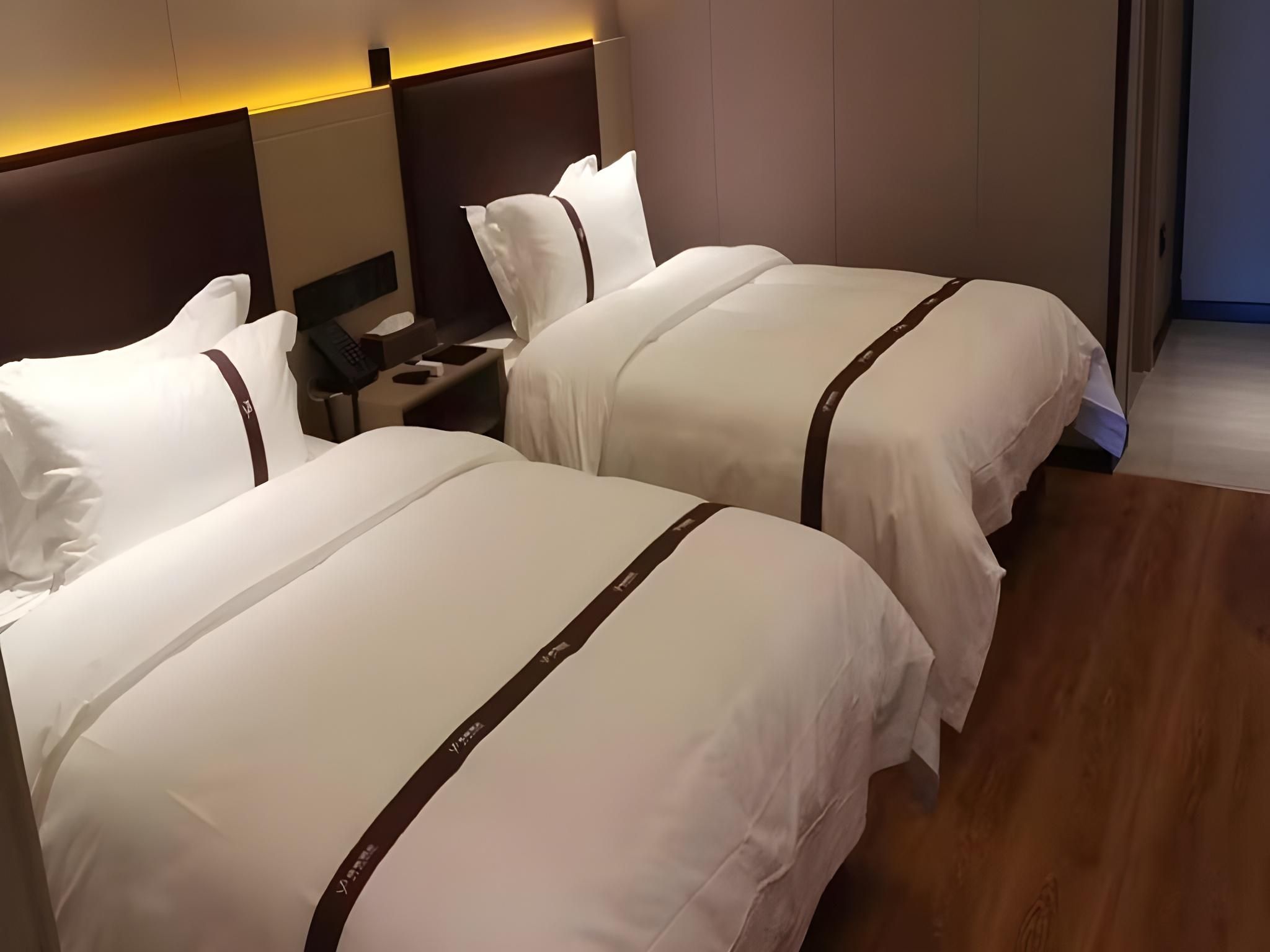 GTR - Twin Room No Window