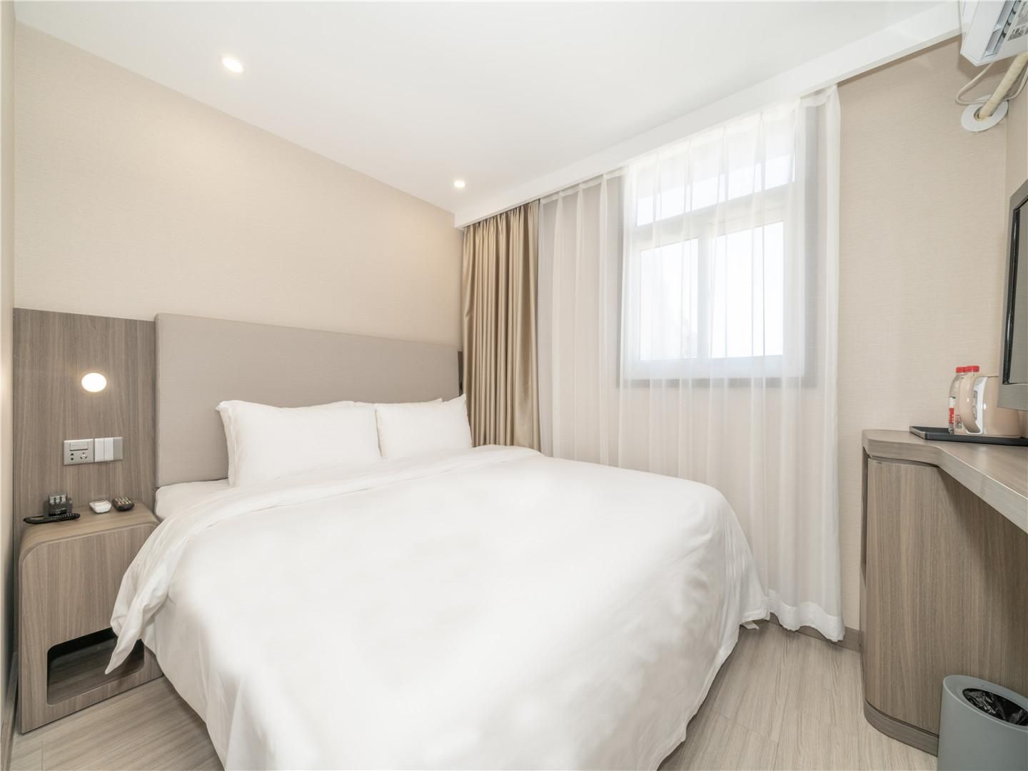 25969400_210721171400103792211