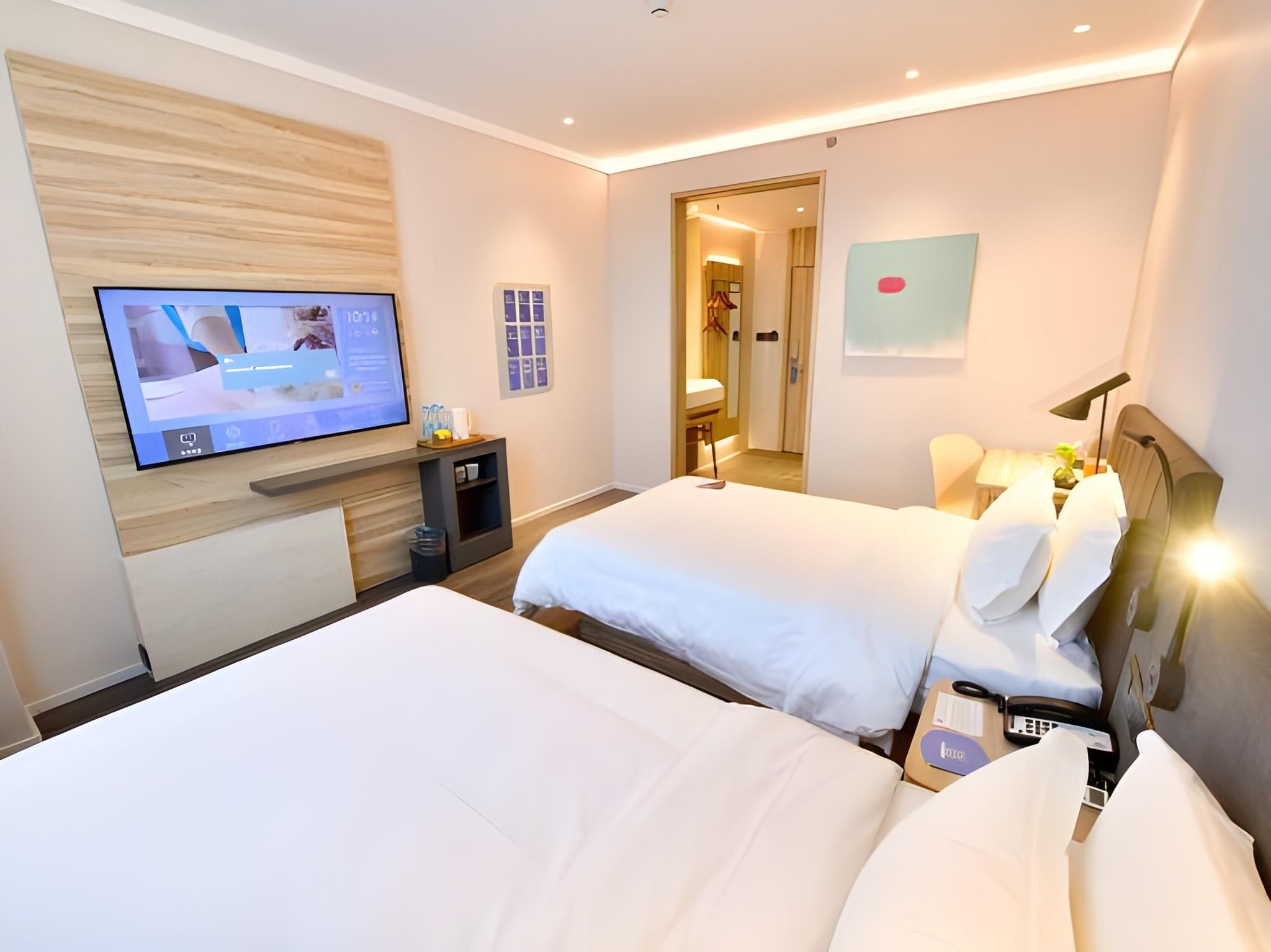 2 Bed Twin Superior Room