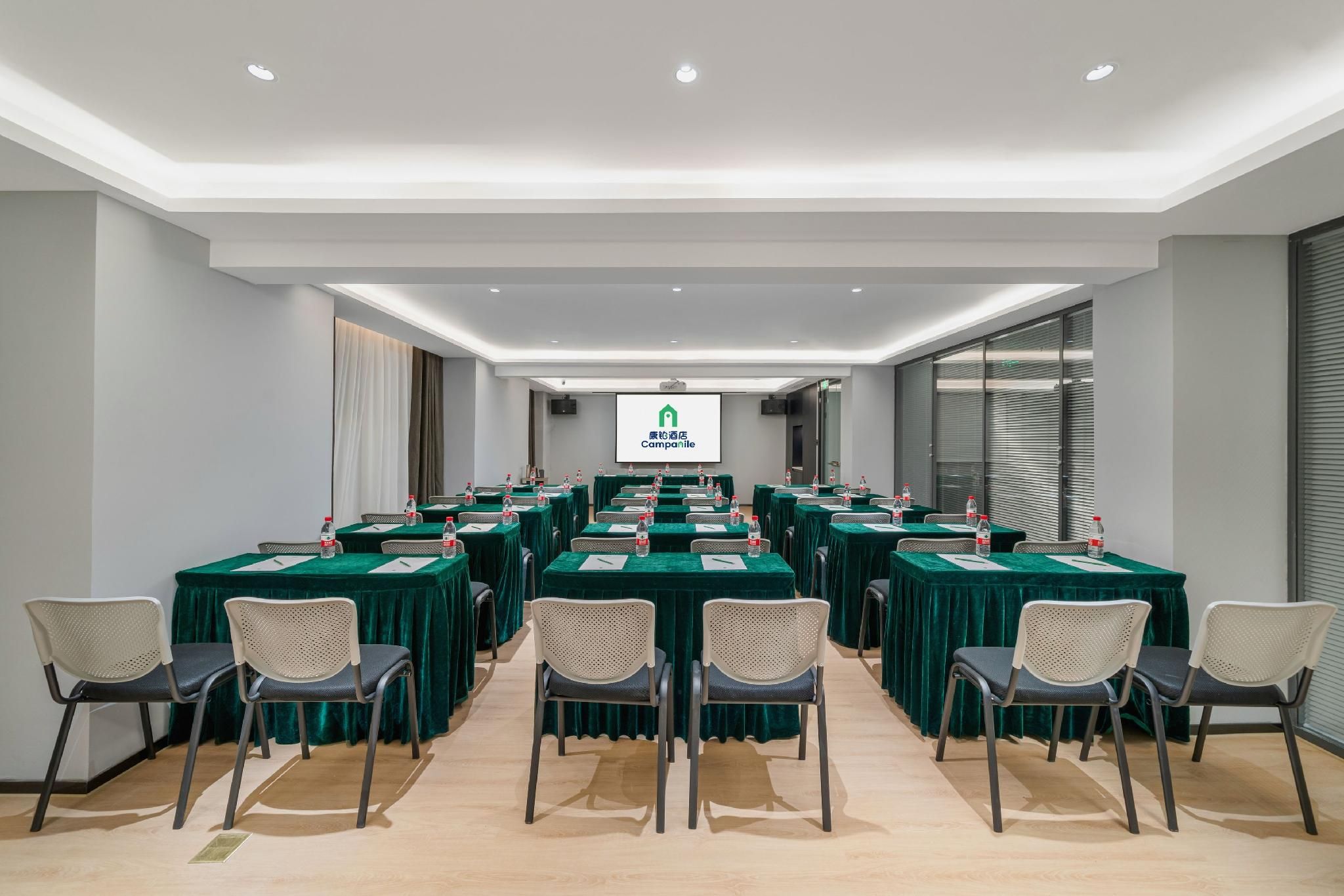 58f914919f269f54d36320dc31c27fd5