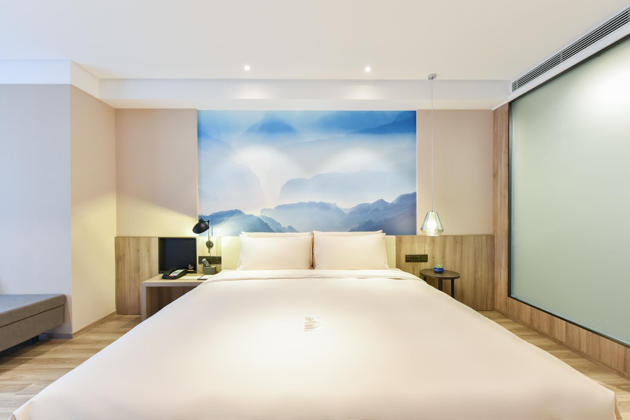 Atour - Sunken Garden View 1 Bed Room