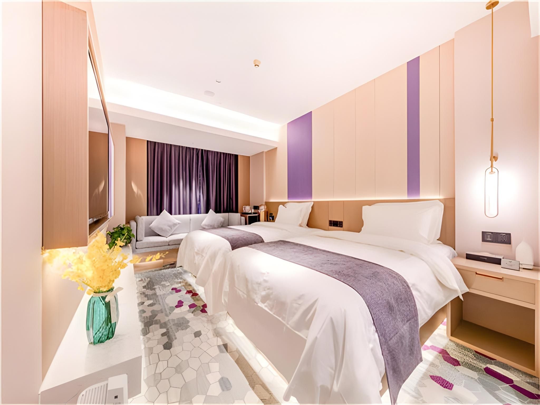 WH - Deluxe Room Twin