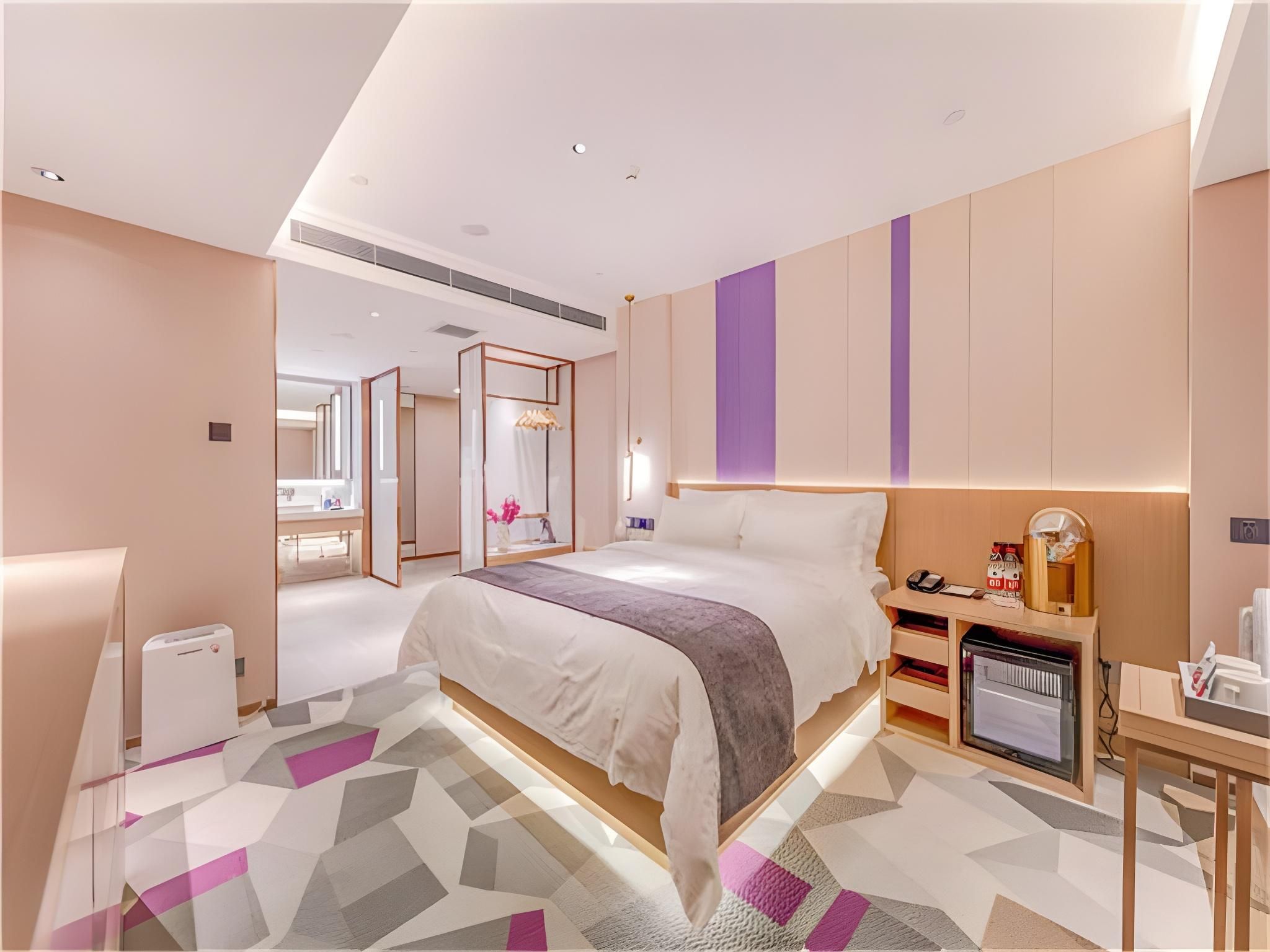 WH - 1 Bed Room with View