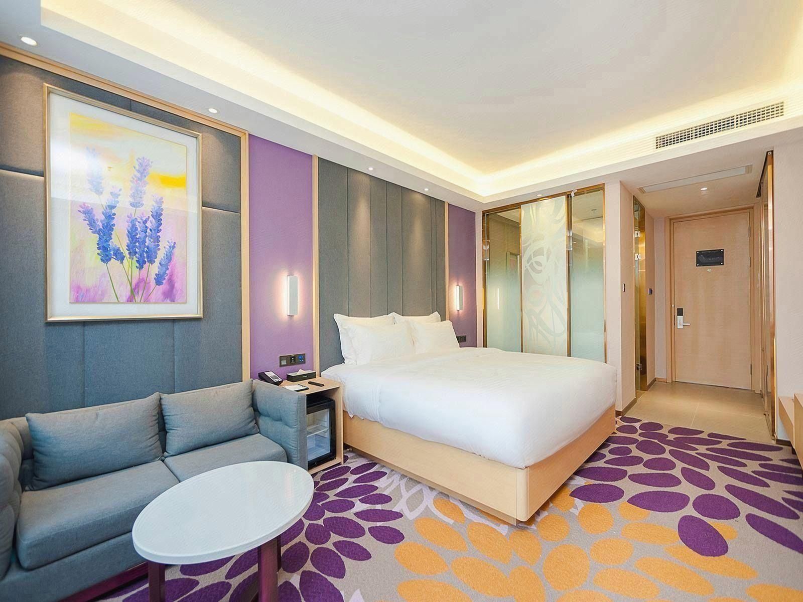 WH - Deluxe Bed Room