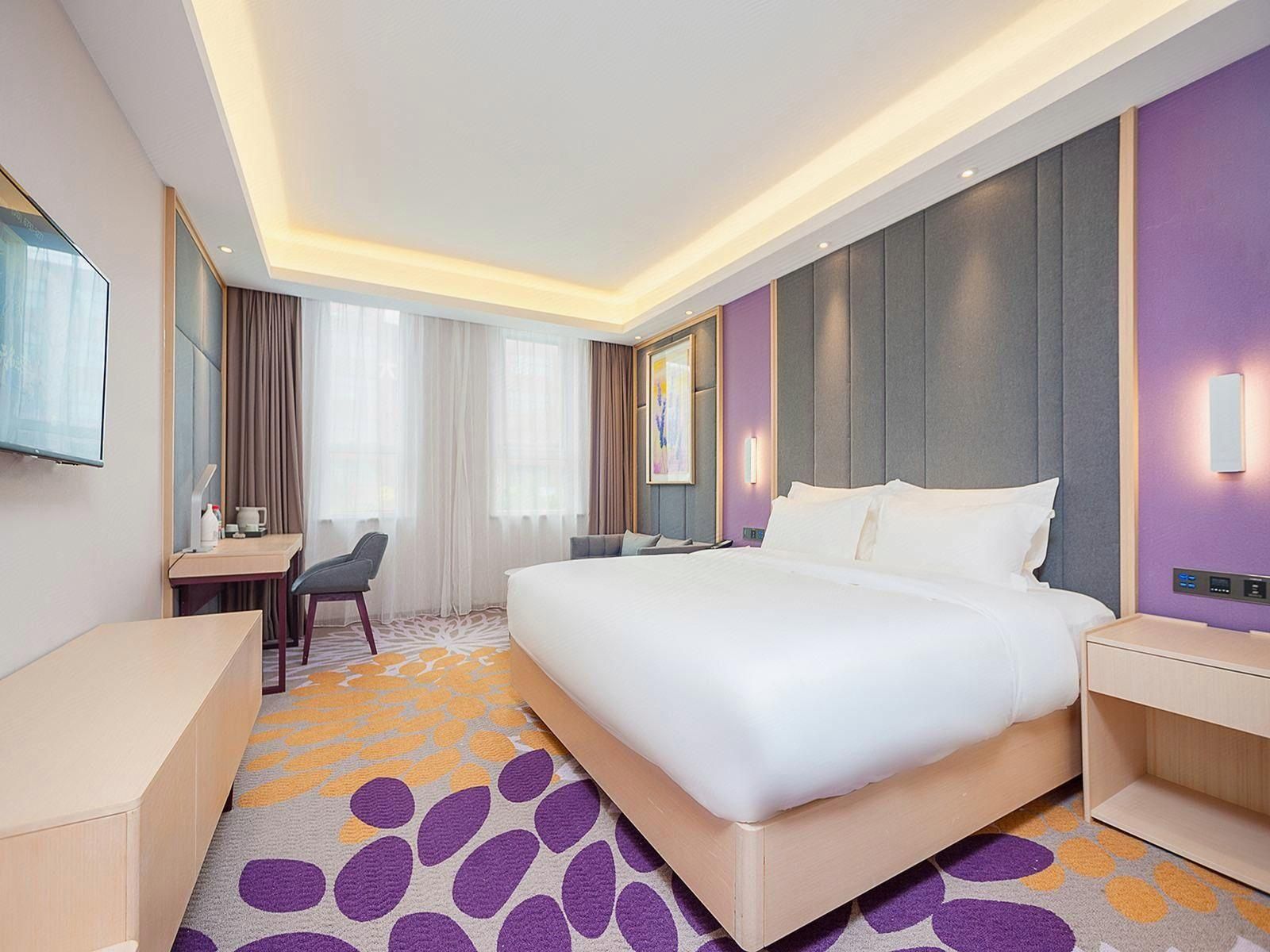 WH - Deluxe Bed Room