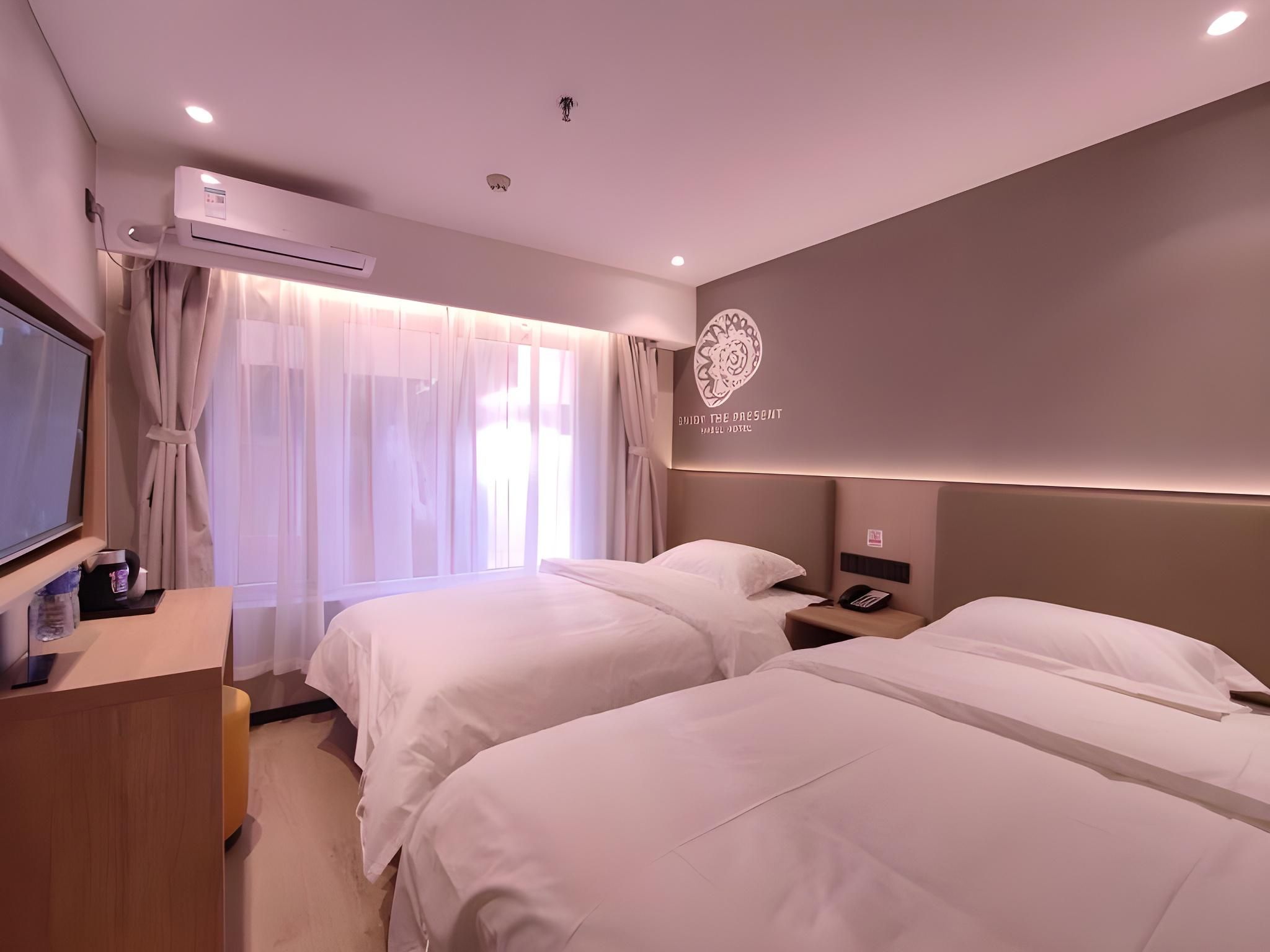 Twin Business Room