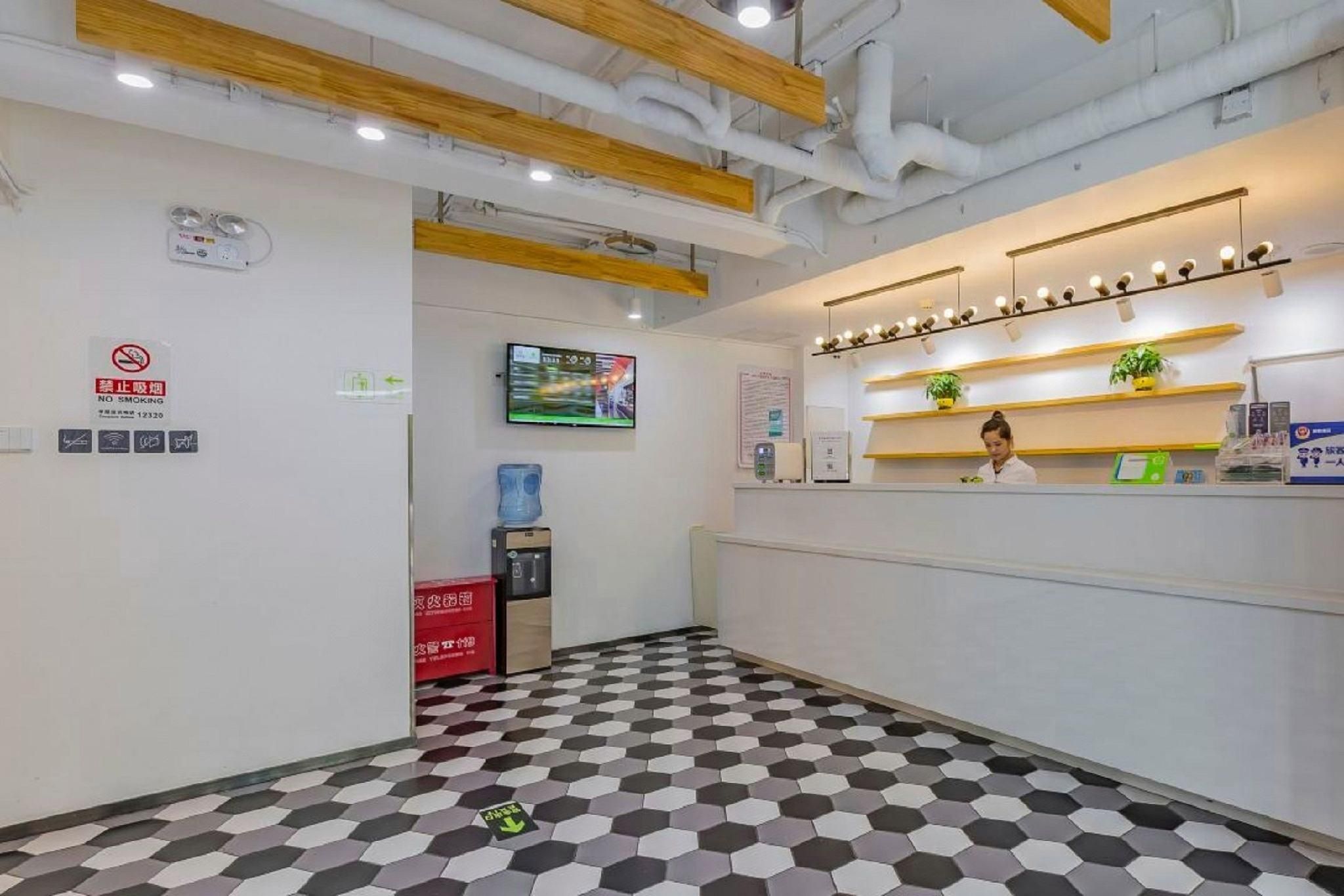 320f4ddb901eacab2fcf2432cb9b9fbc