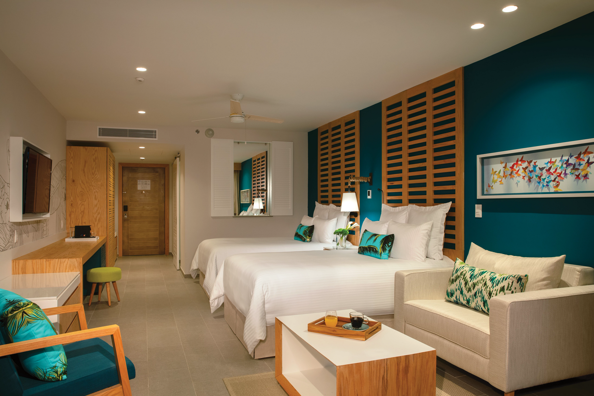 Preferred Club Ocean View Family Suite