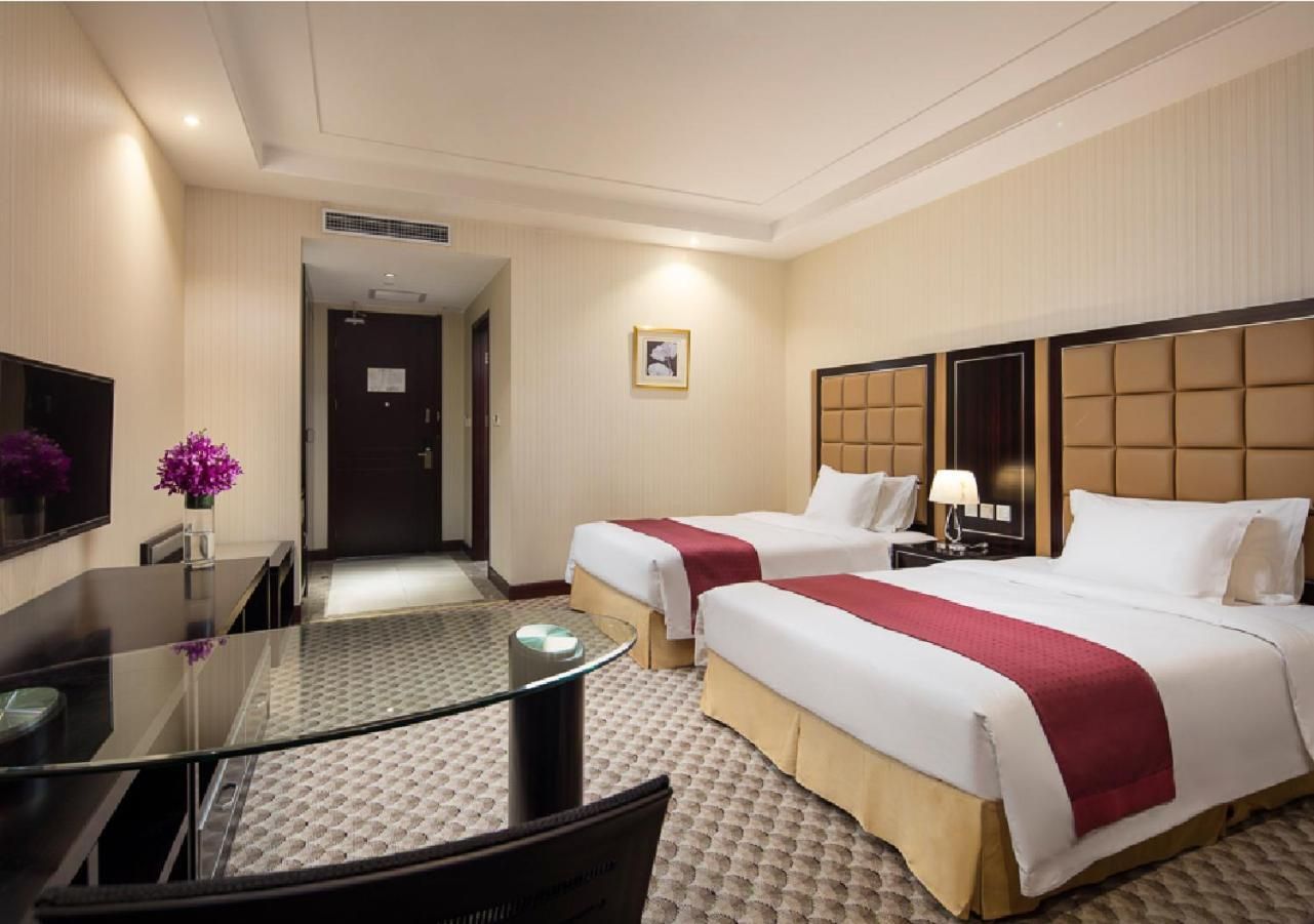 Standard King Room