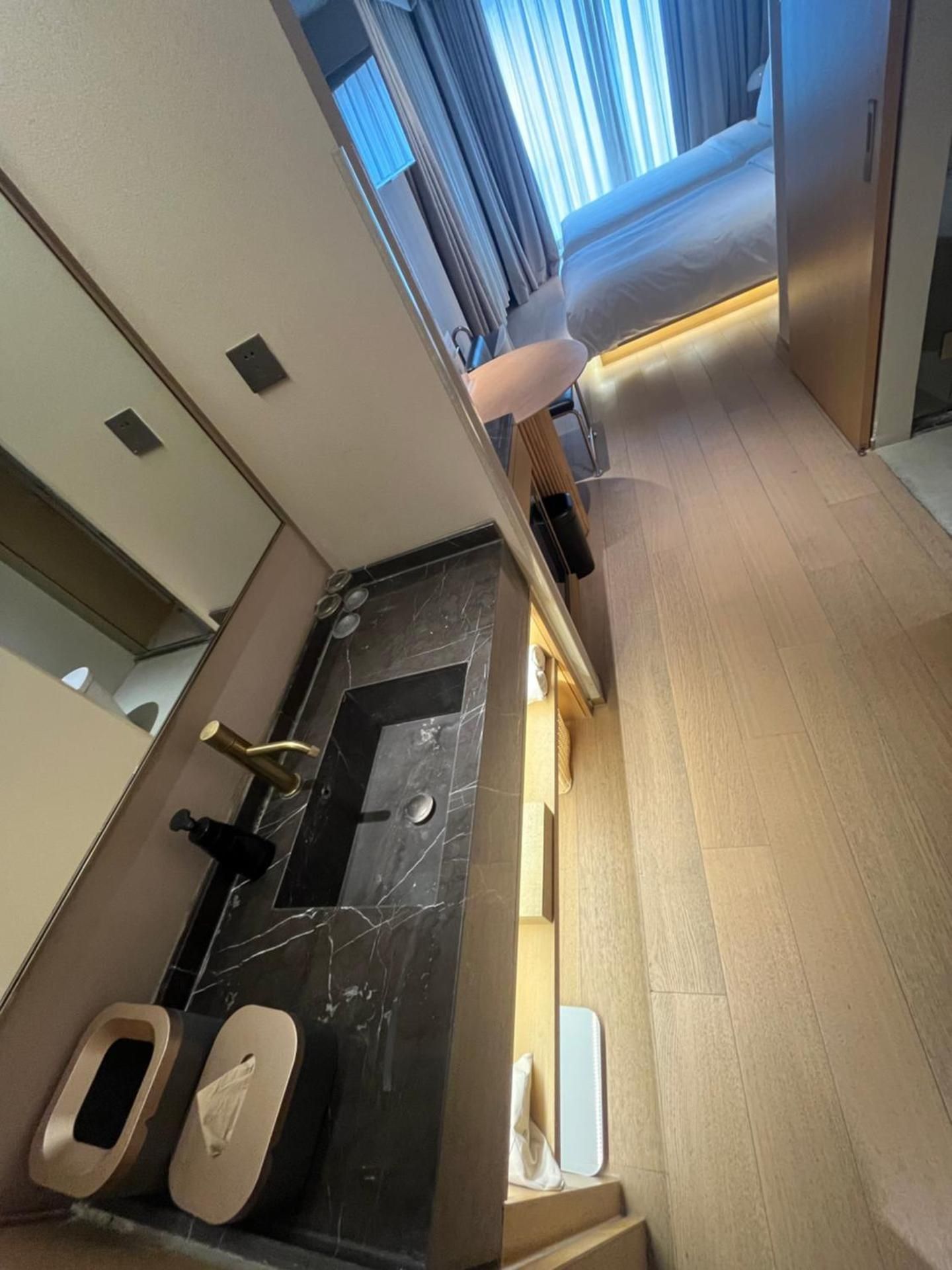 Twin Room with Theme