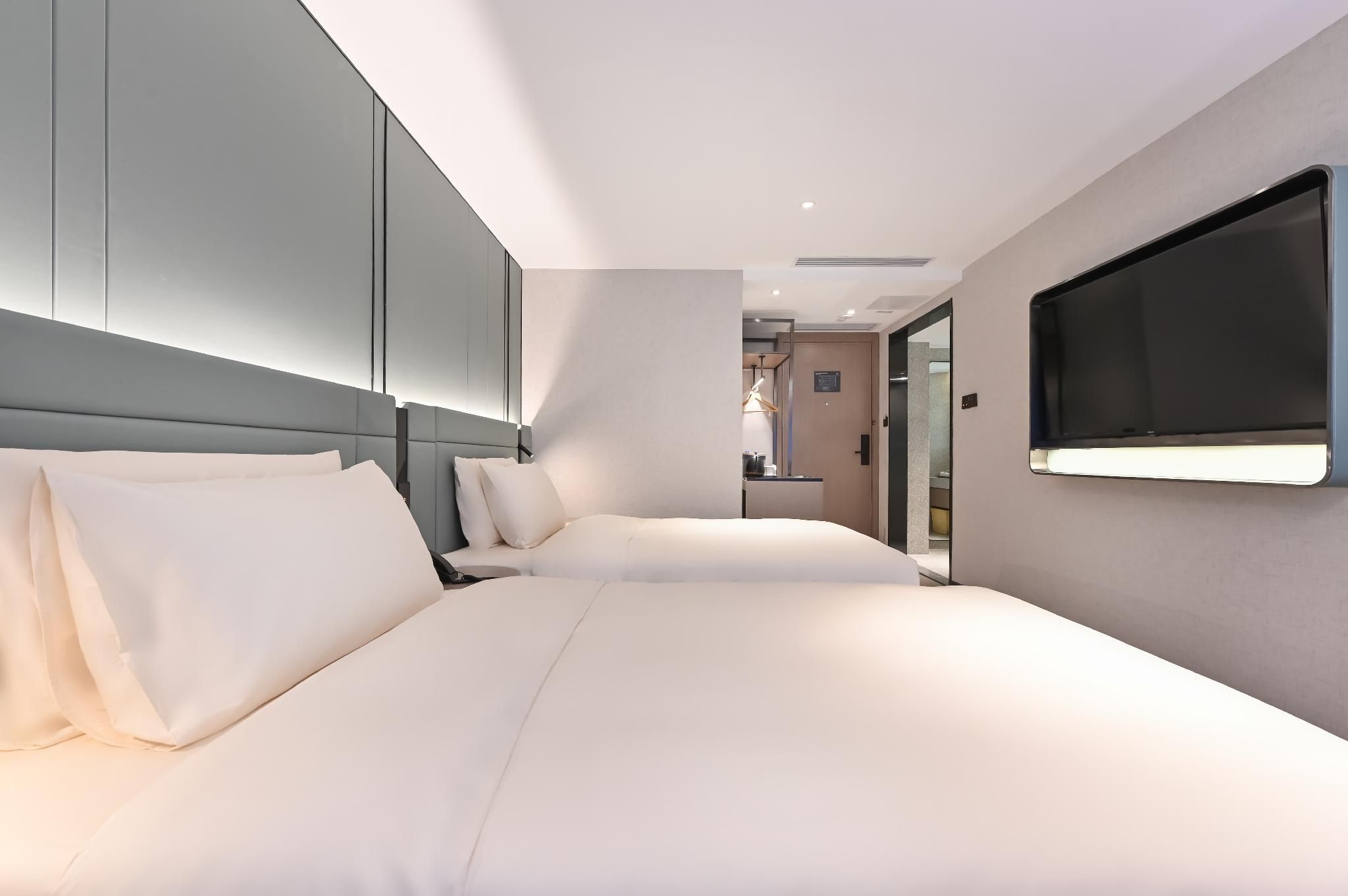 Twin Executive Room