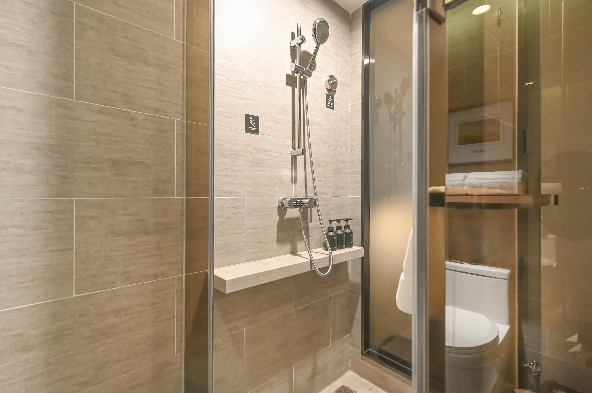 Atour - JIMU Twin Room