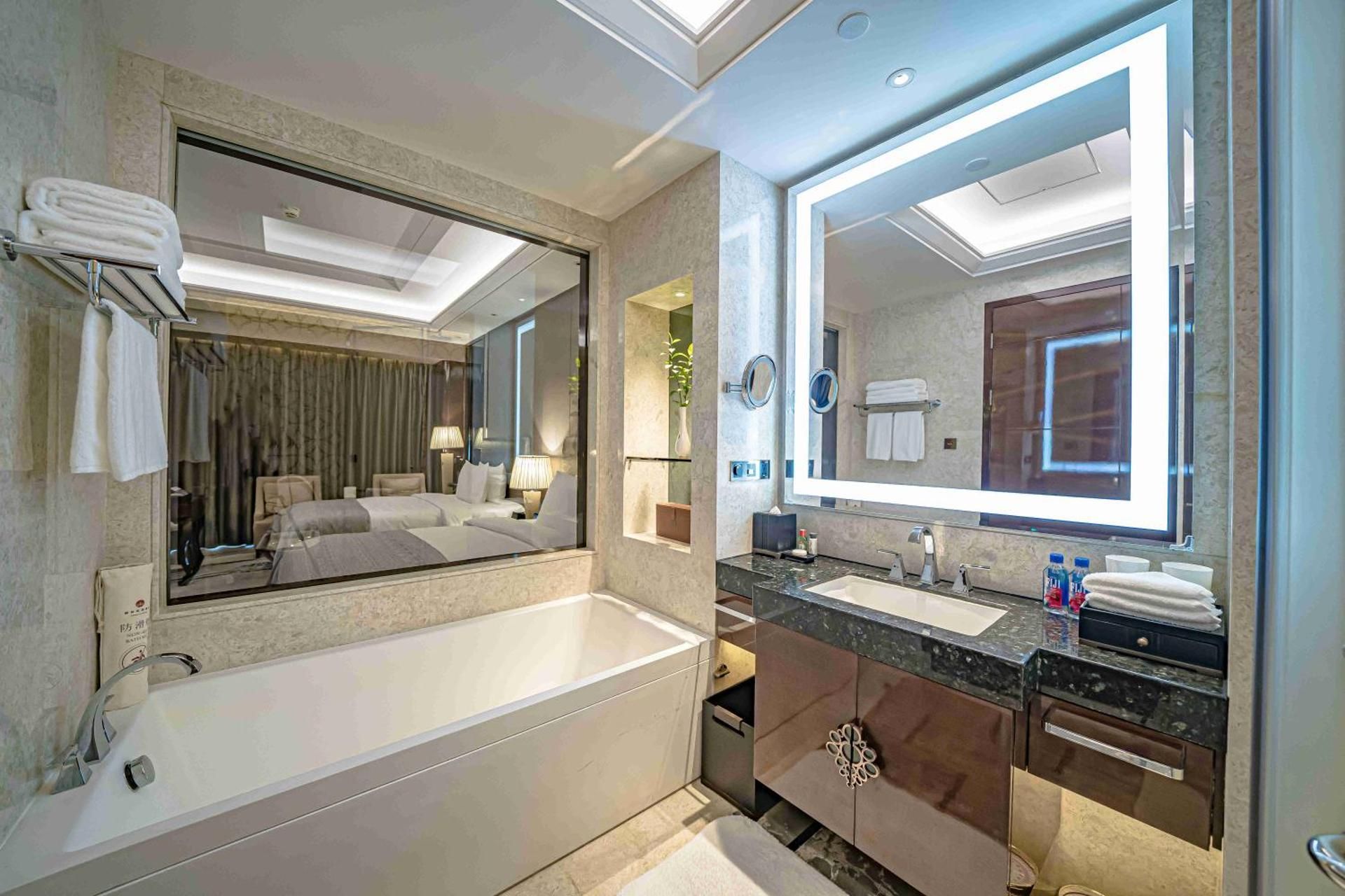 Beijing Zhaolin Grand Hotel Business Twin 2