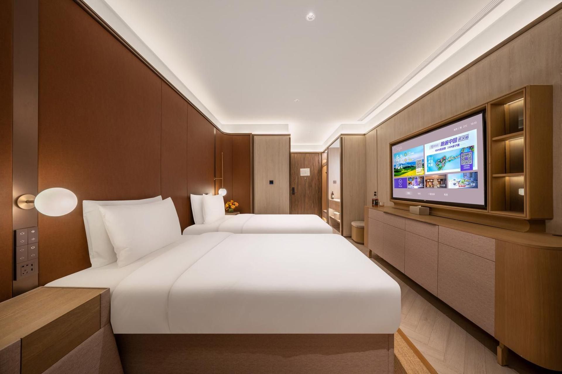Double or Twin Room with Bathroom