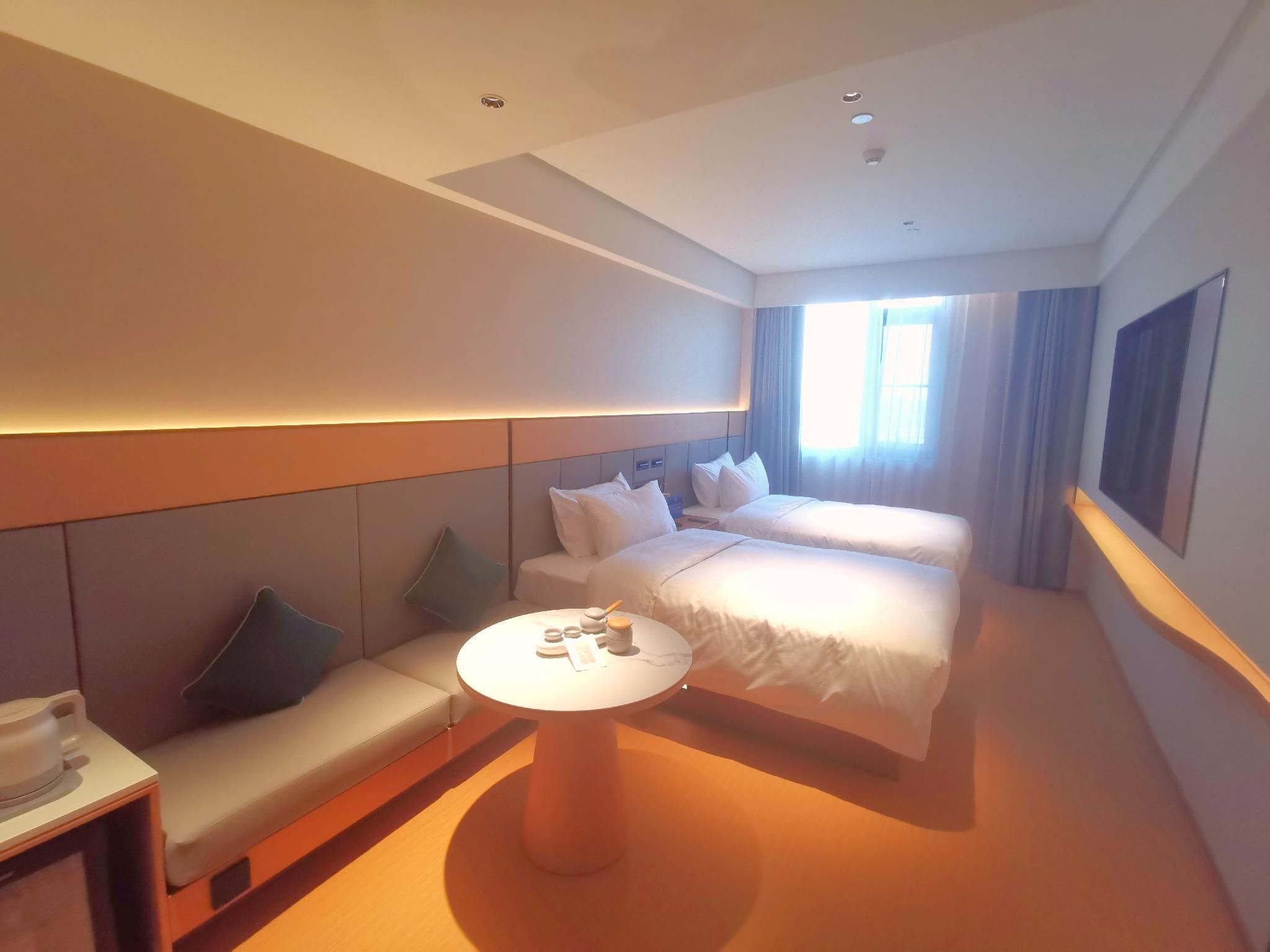 Ji Hotel Beijing Guangqu Road Senior Twin Room-Family 2