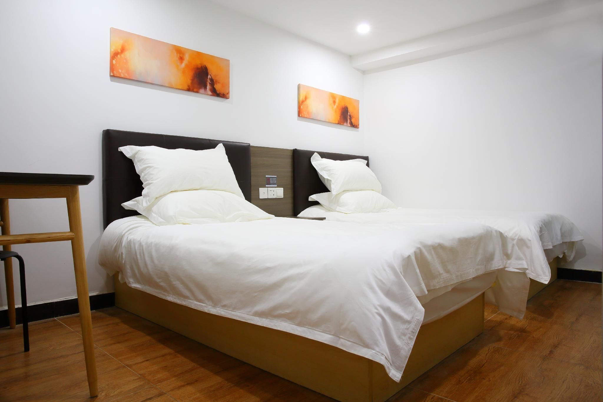 Huazhu - Twin Room
