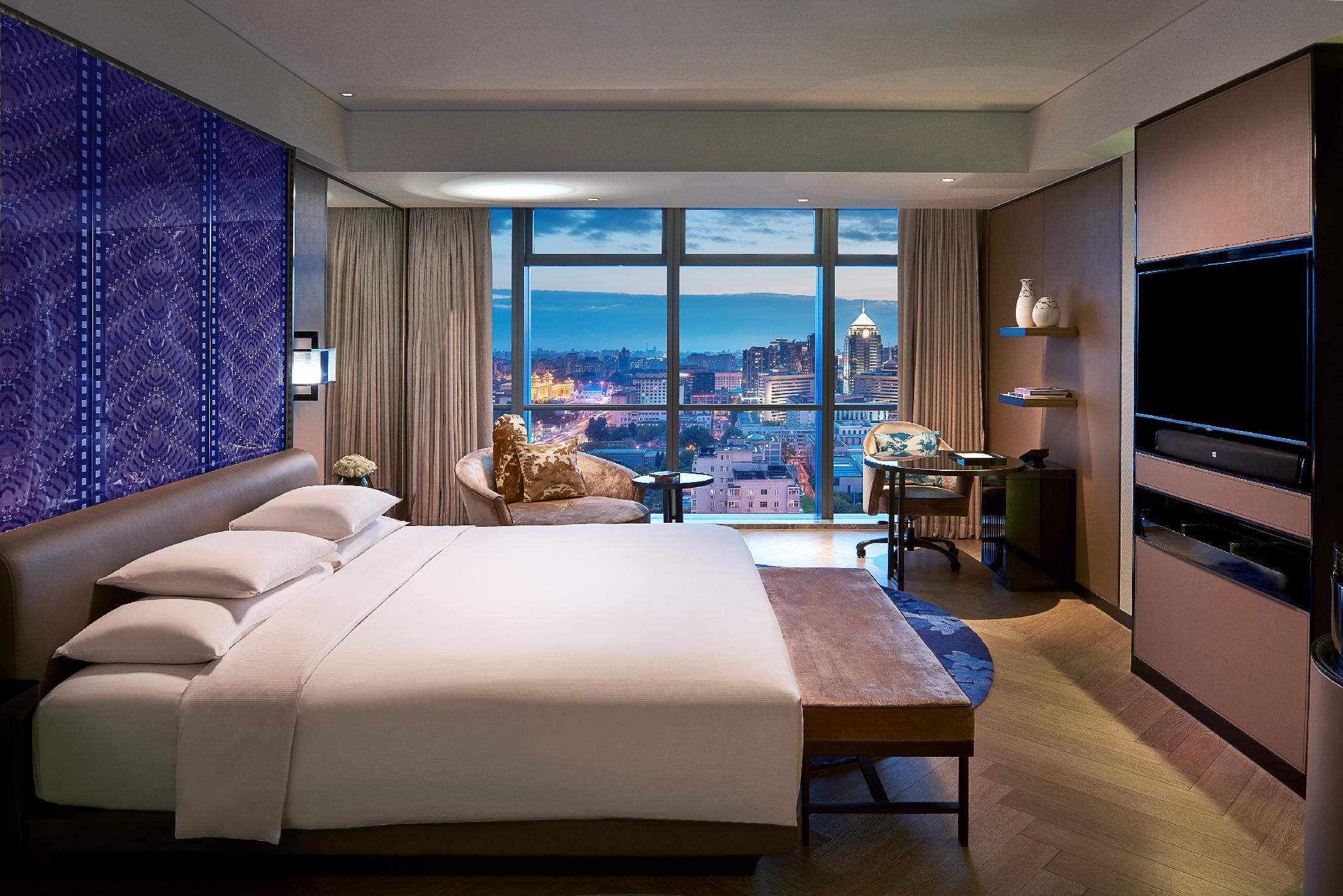 Luxury Room, 1 King Bed - Mini Bar Included