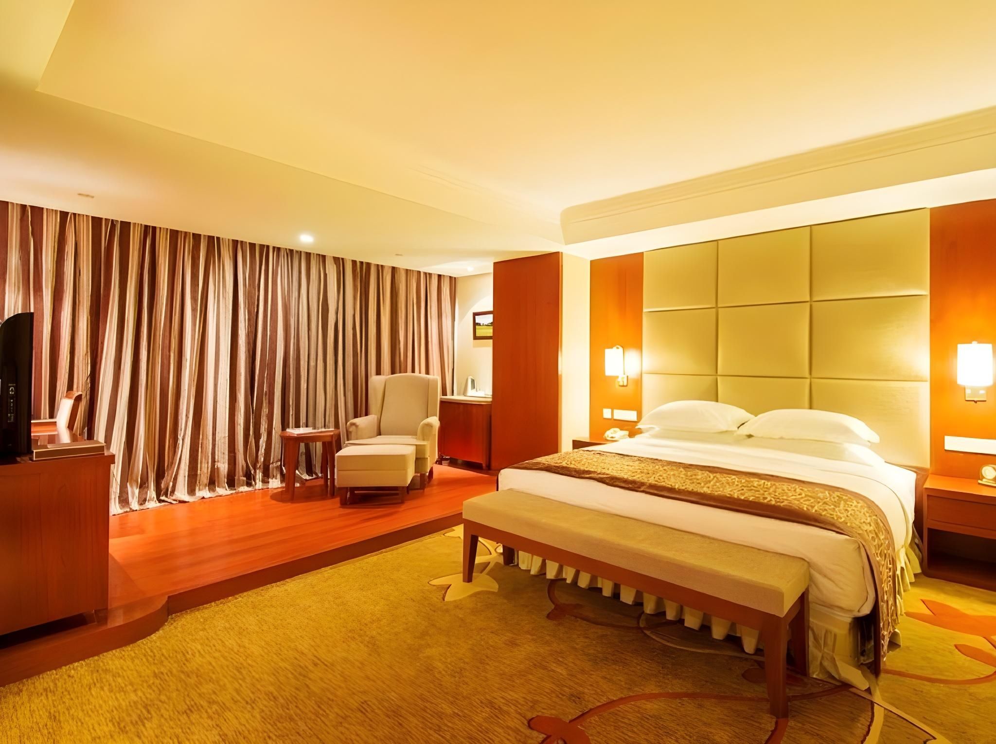 Business Deluxe Room