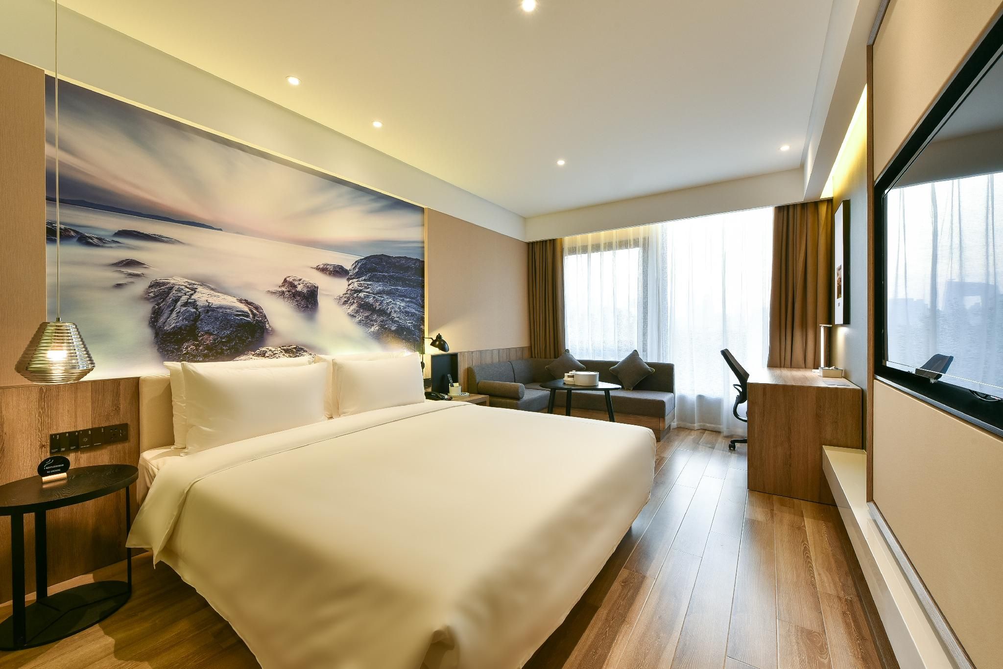Atour - Superior 1 Bed Room with City View