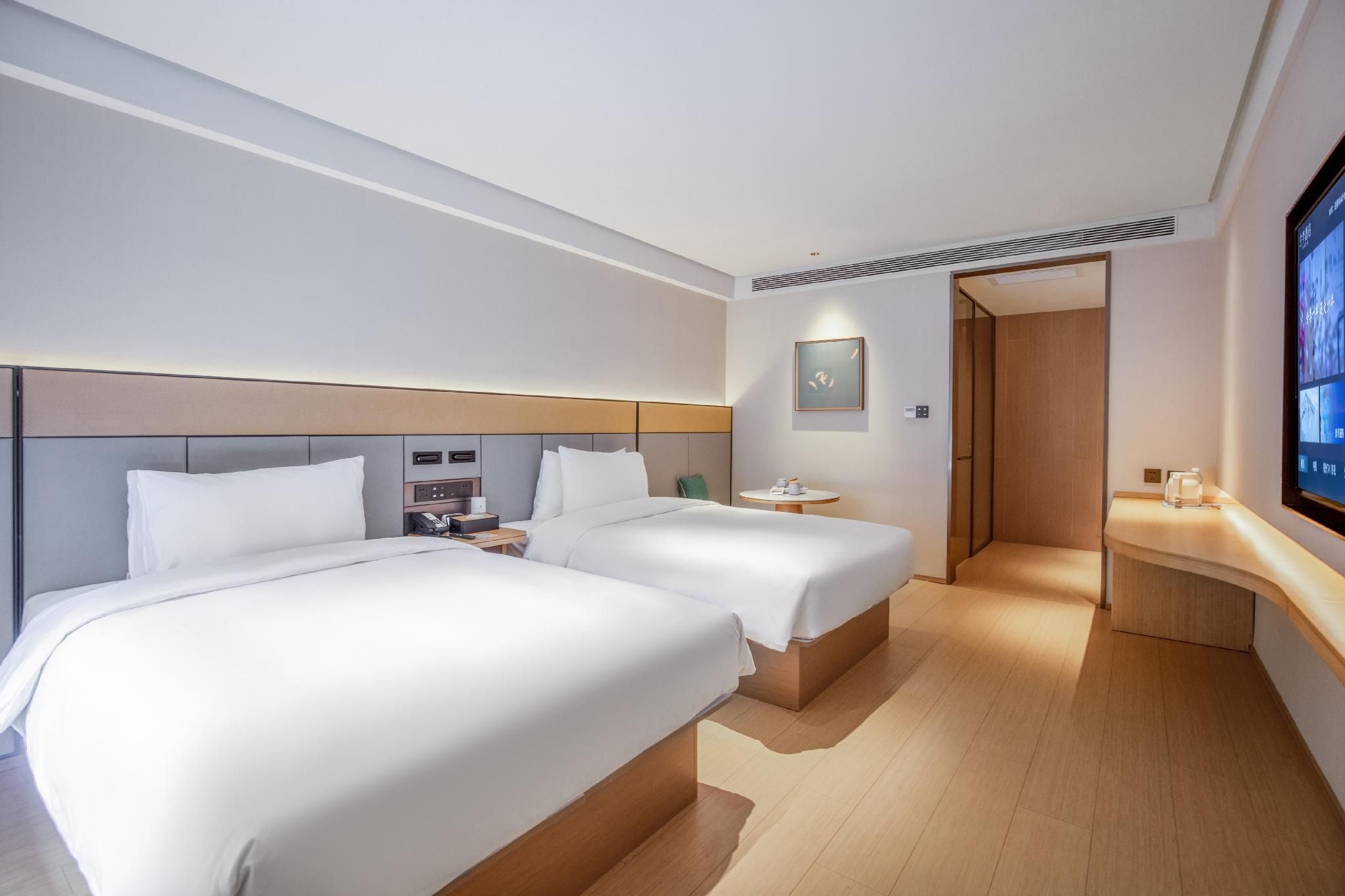 Huazhu - Superior Twin