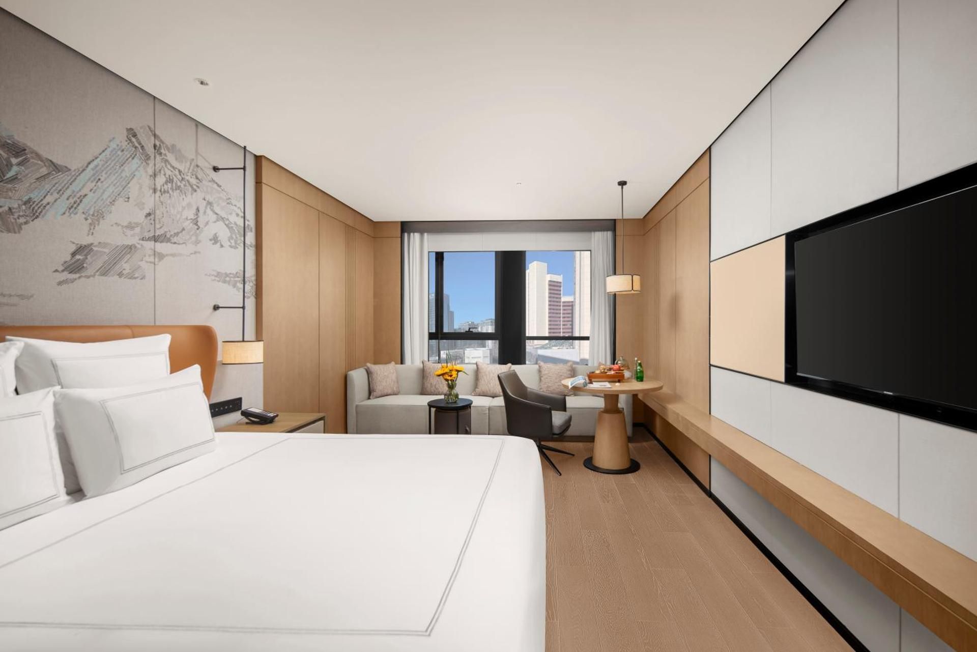 Premier with 1 King-size Bed, City & Garden View