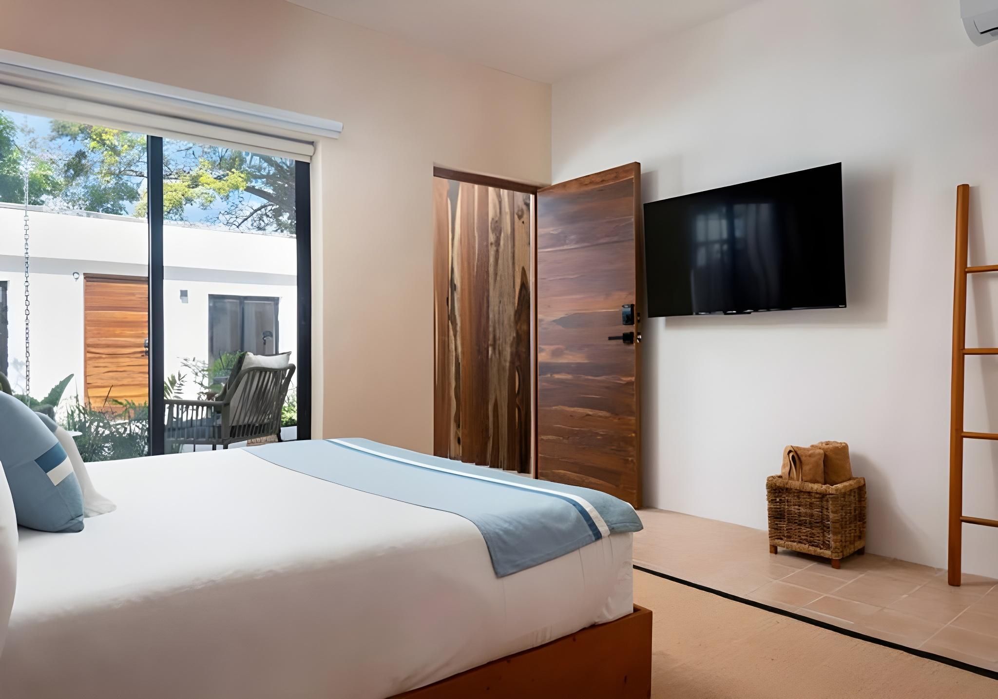 Illa Cozumel Queen 2