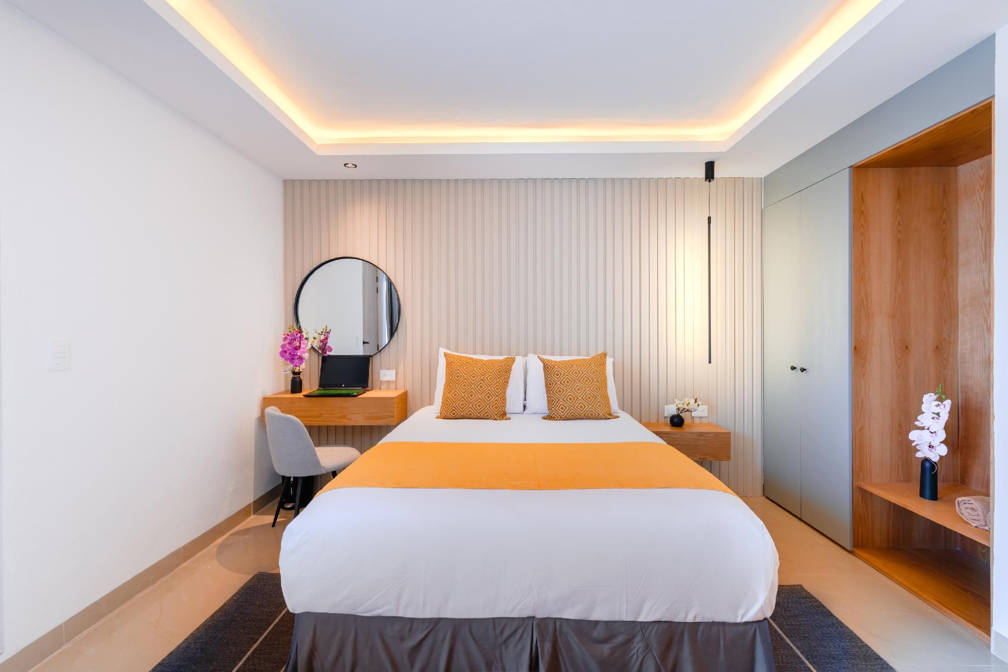 Queen Room
