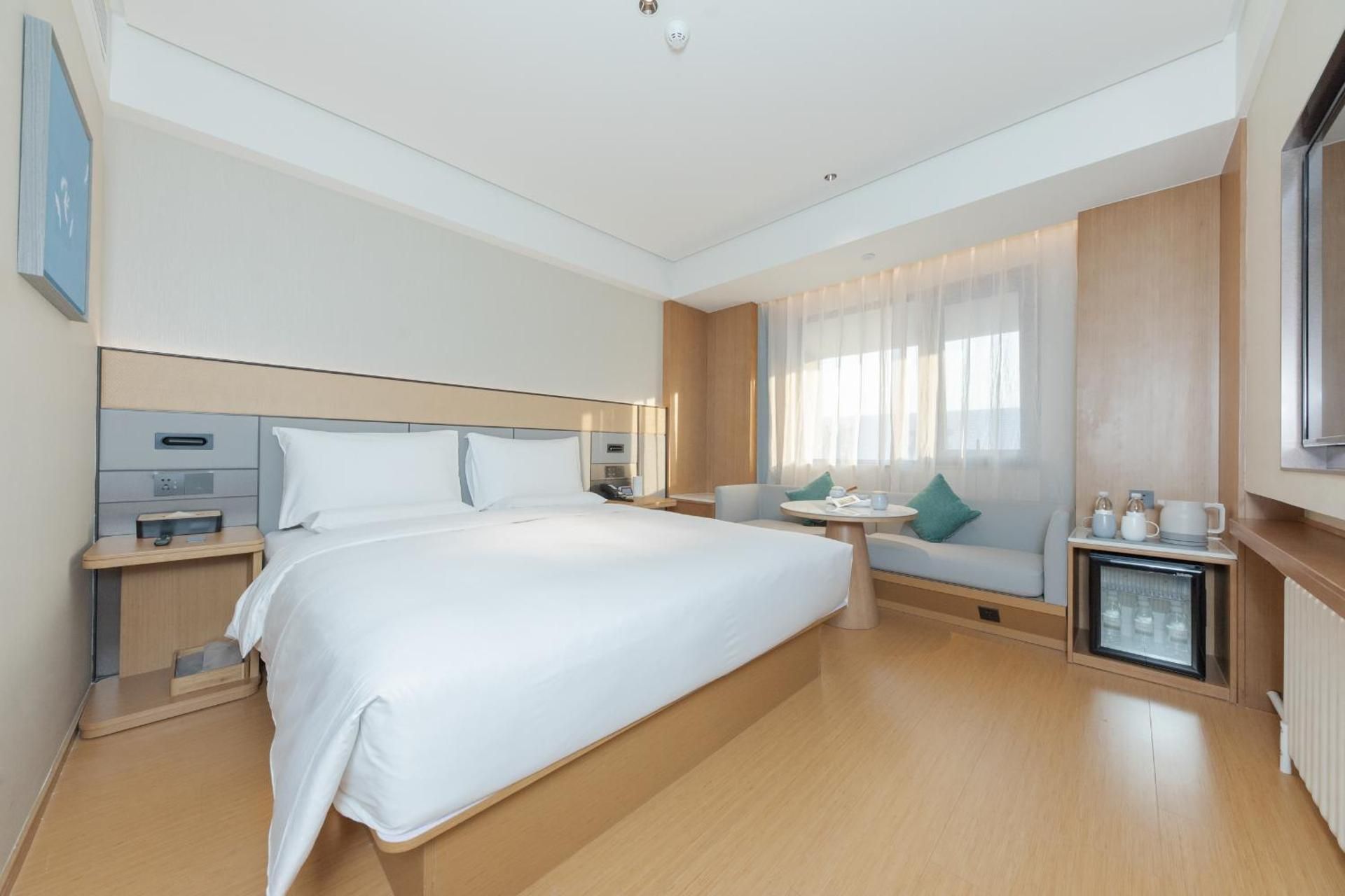 Superior Queen Room