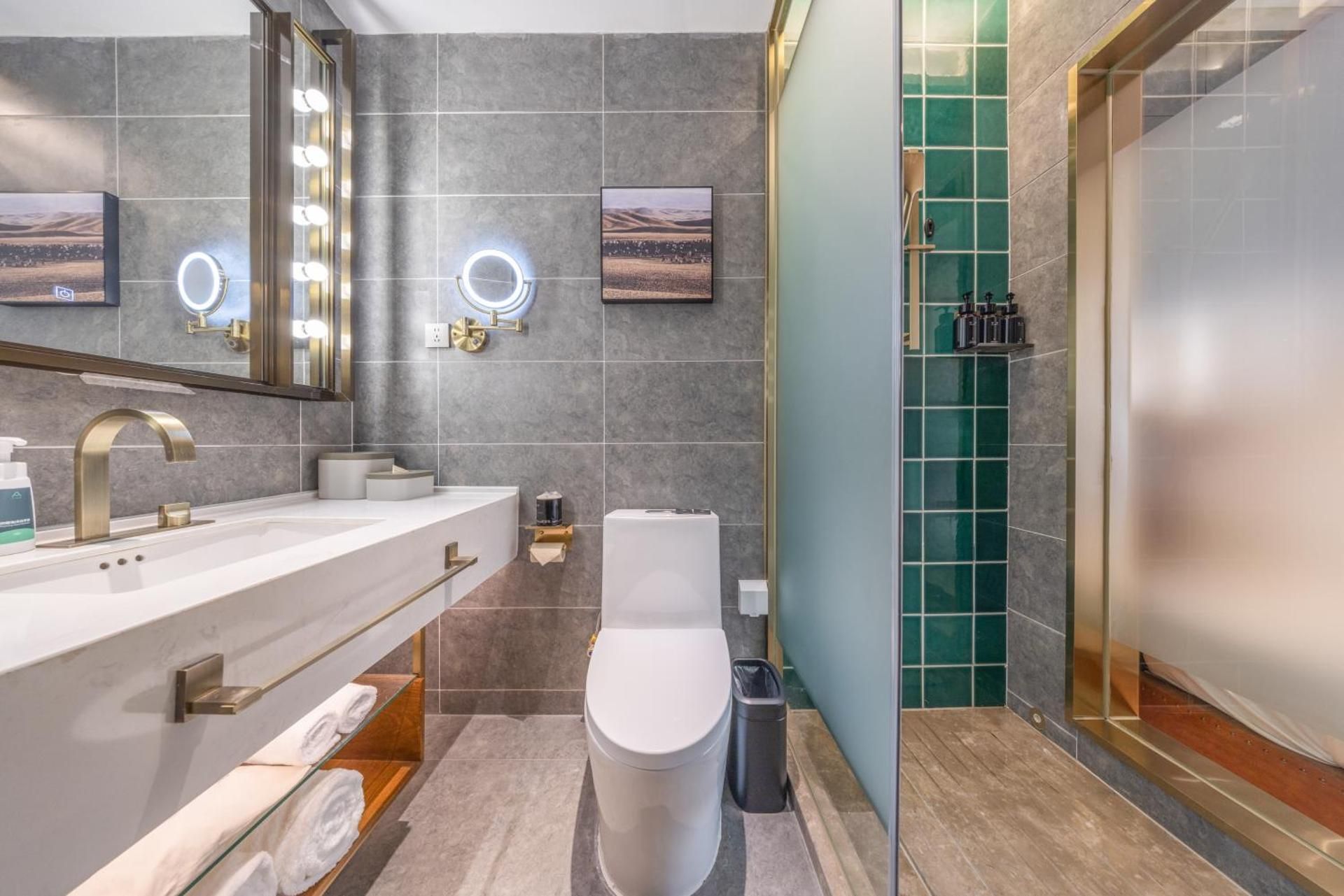 Jimu Family Twin Room