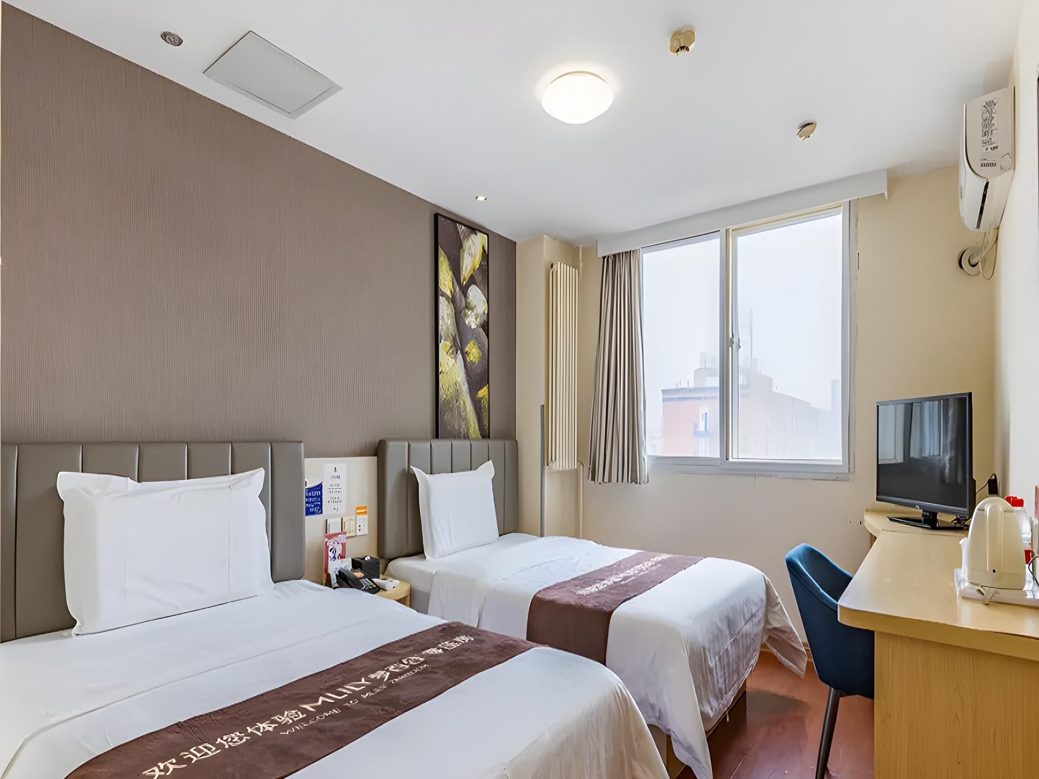 Zero Pressure Twin Room