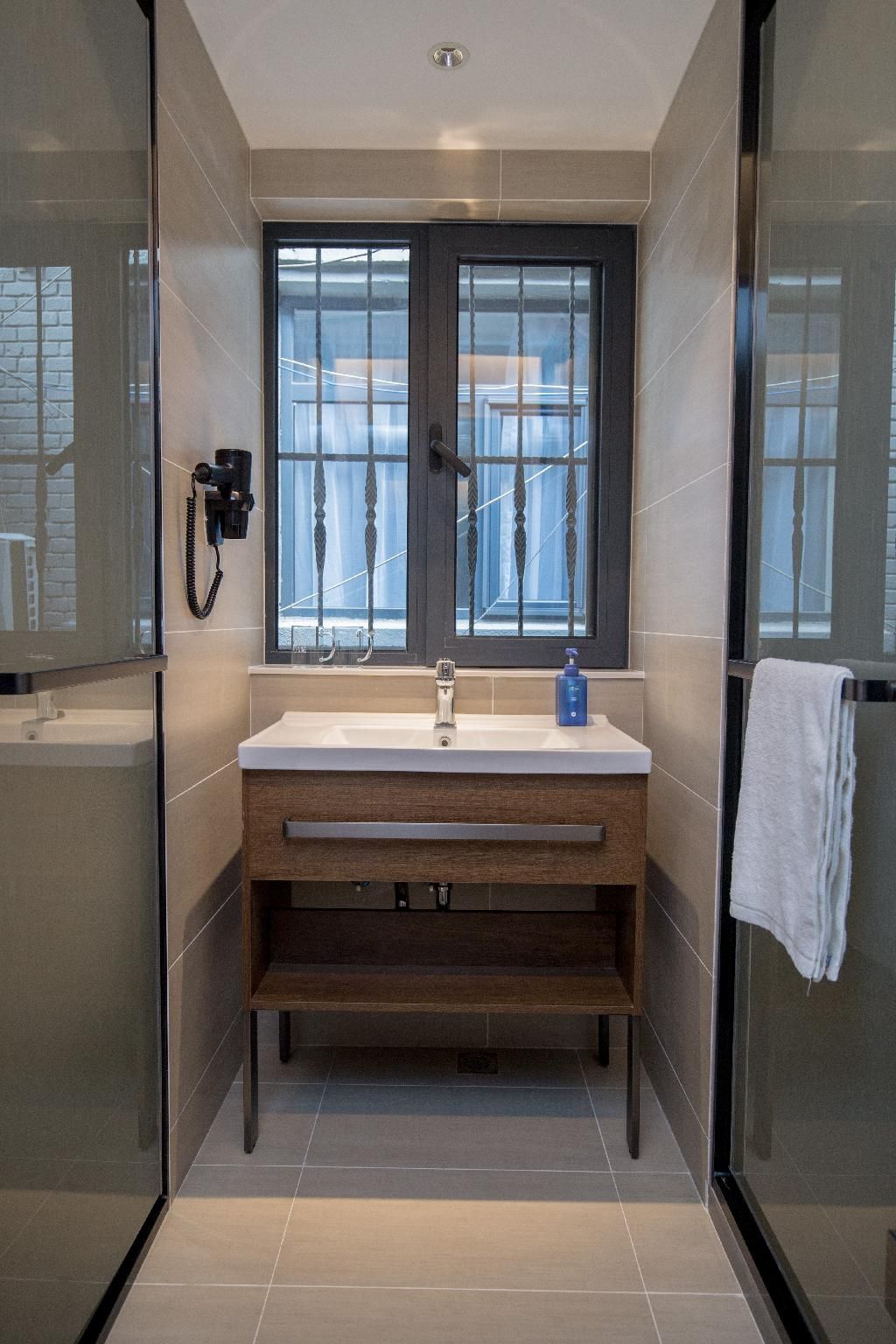 Huazhu - Speical Offer Guest Room