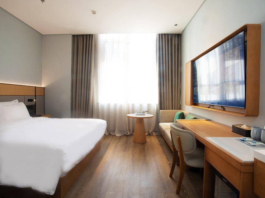 Huazhu - Business Bed Room