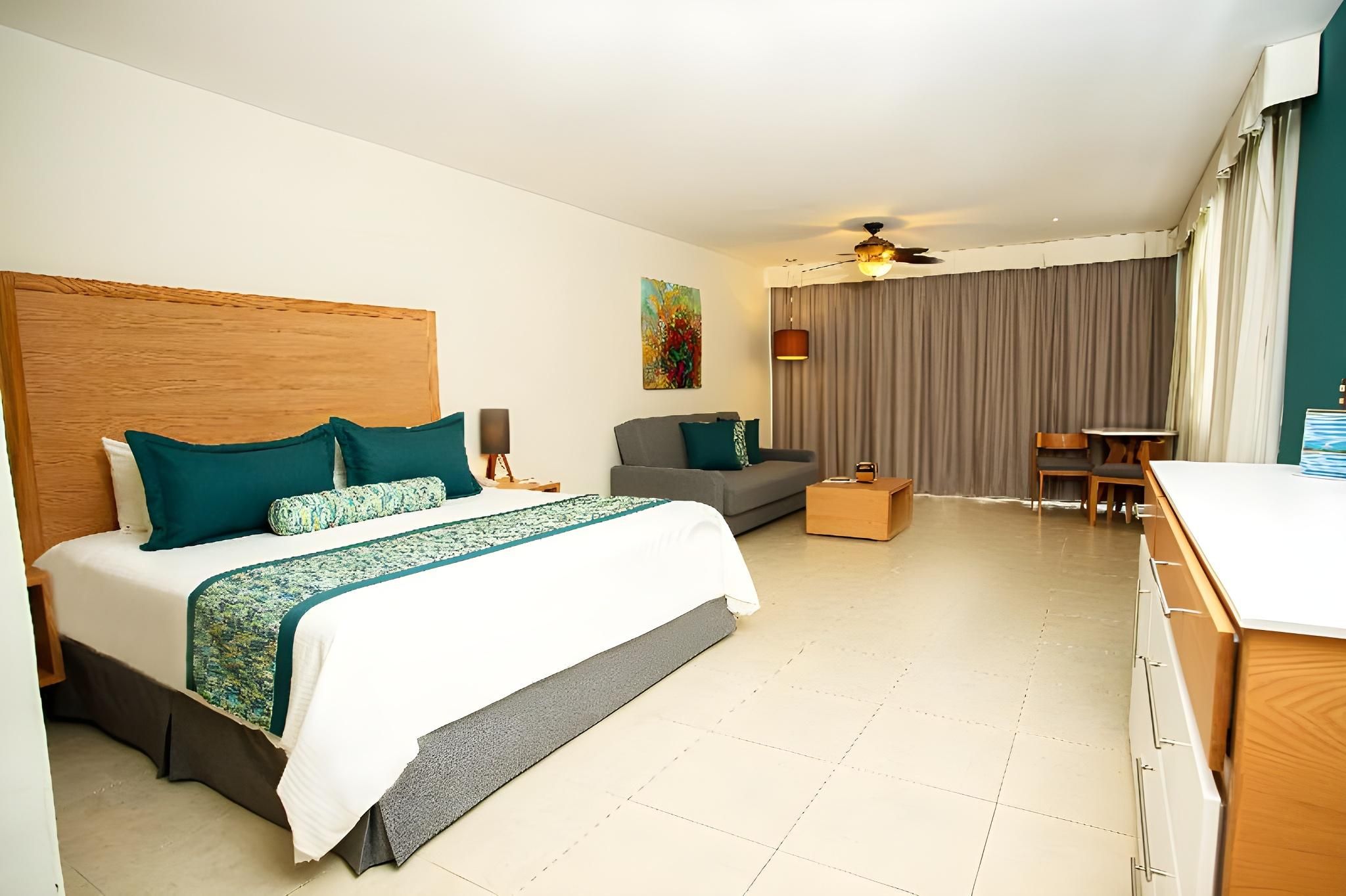 Dreams Cozumel Cape Resort & Spa- All Inclusive Preferred Club Jr Suite Pool View Double Beds 2
