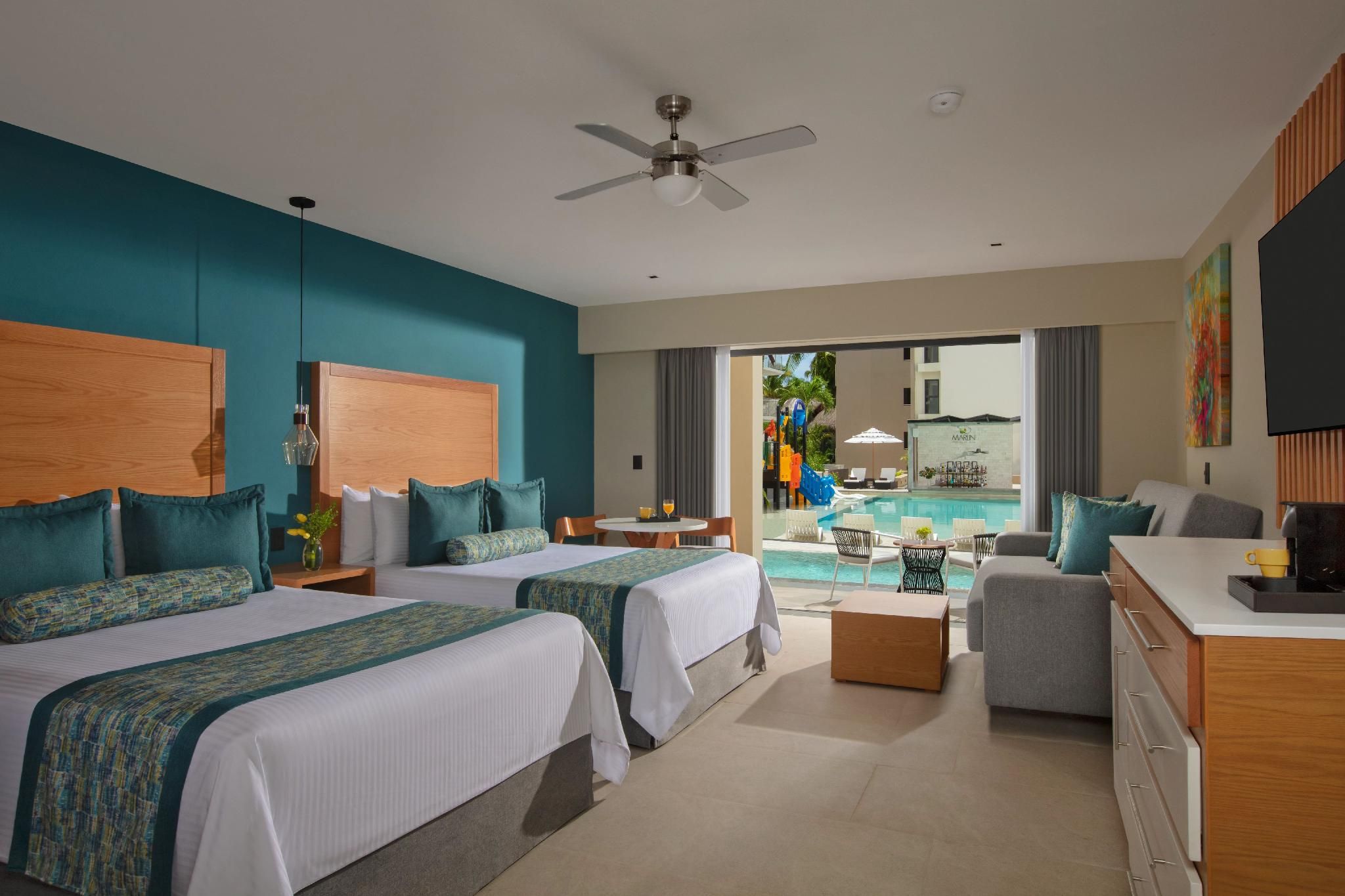 Preferred Club Jr Suite Swim Out Pool View Double Beds