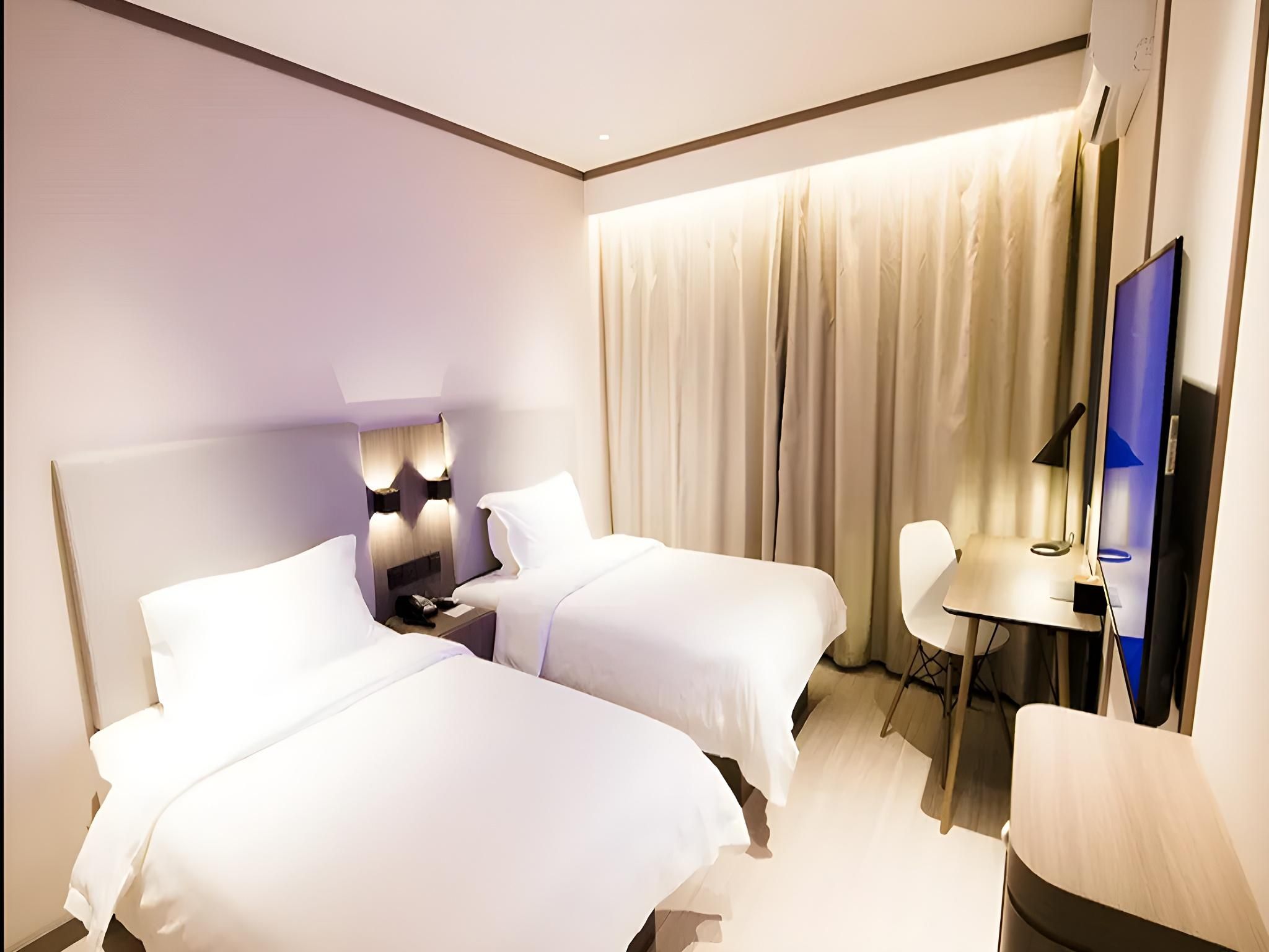 Guest Twin Room