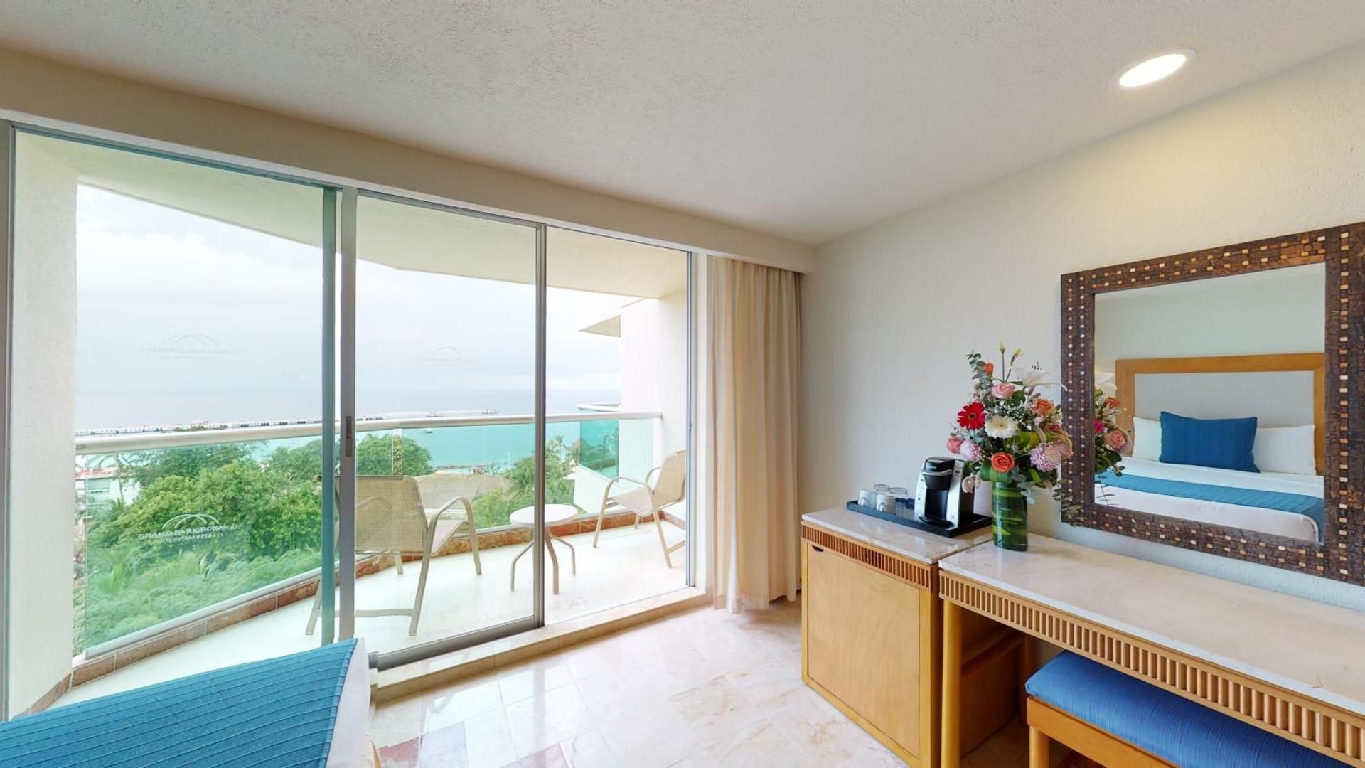 Deluxe Ocean View King