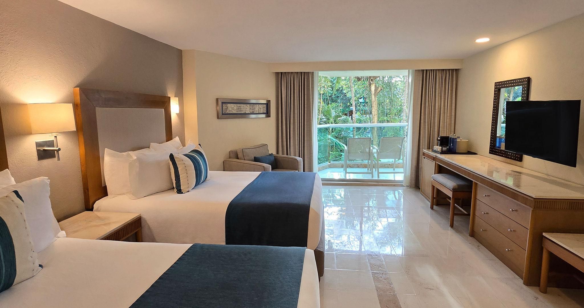 Deluxe Nature View Room