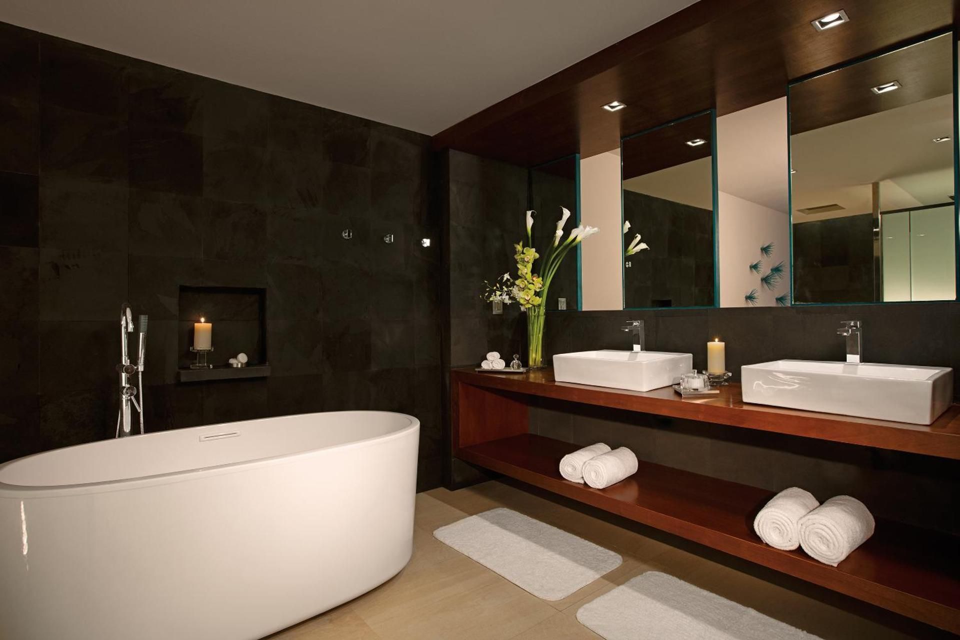 Preferred Club Superior Junior Suite Ocean View King - All Inclusive