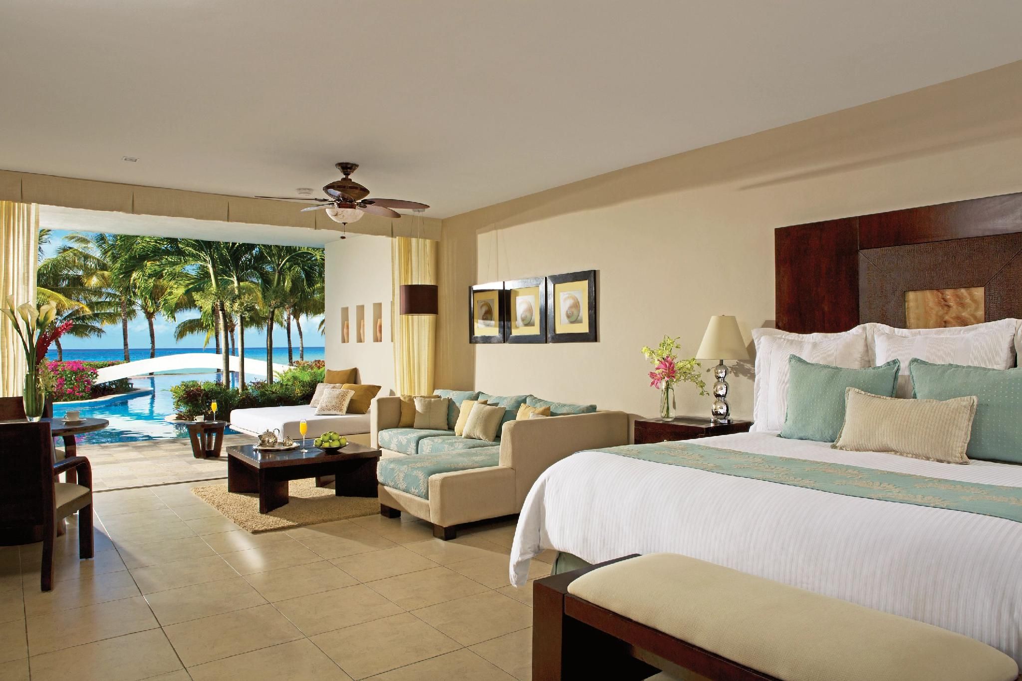 Junior Suite Swim Up Ocean View - All Inclusive