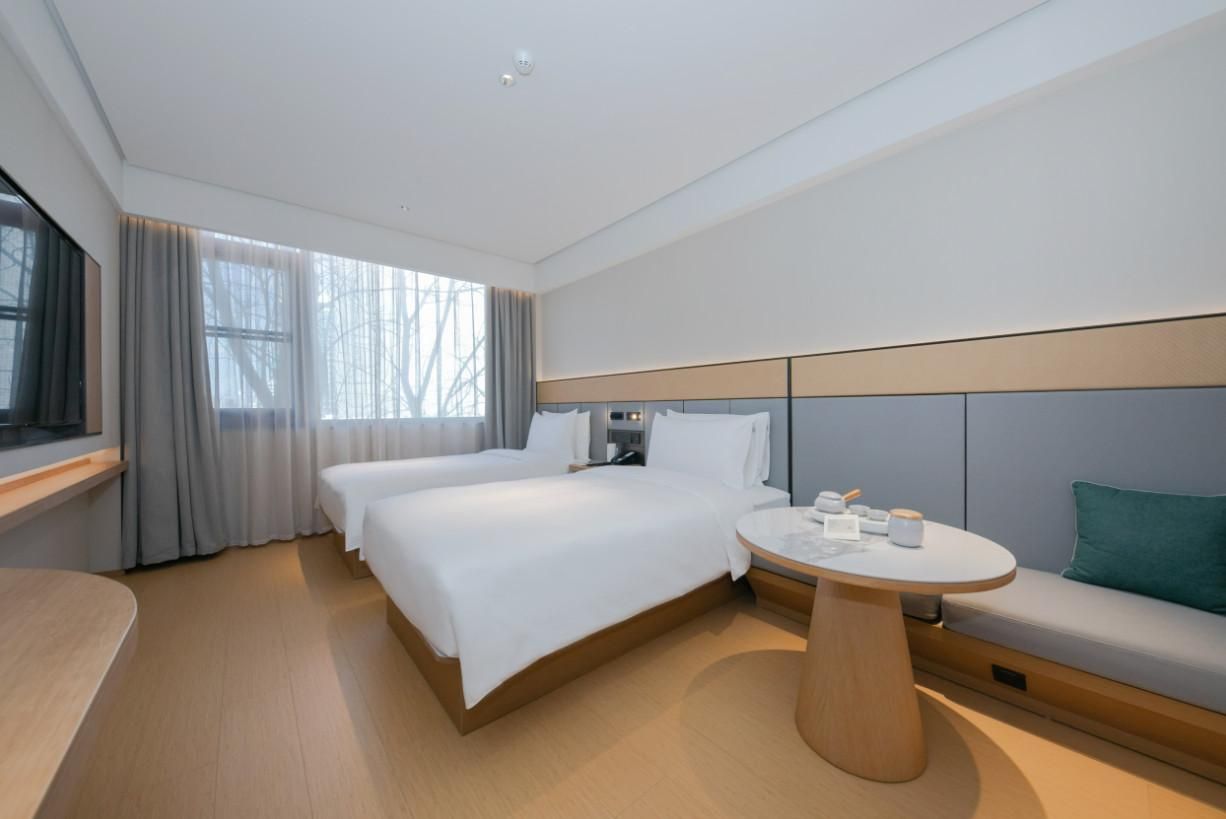 Huazhu - Business Twin Room