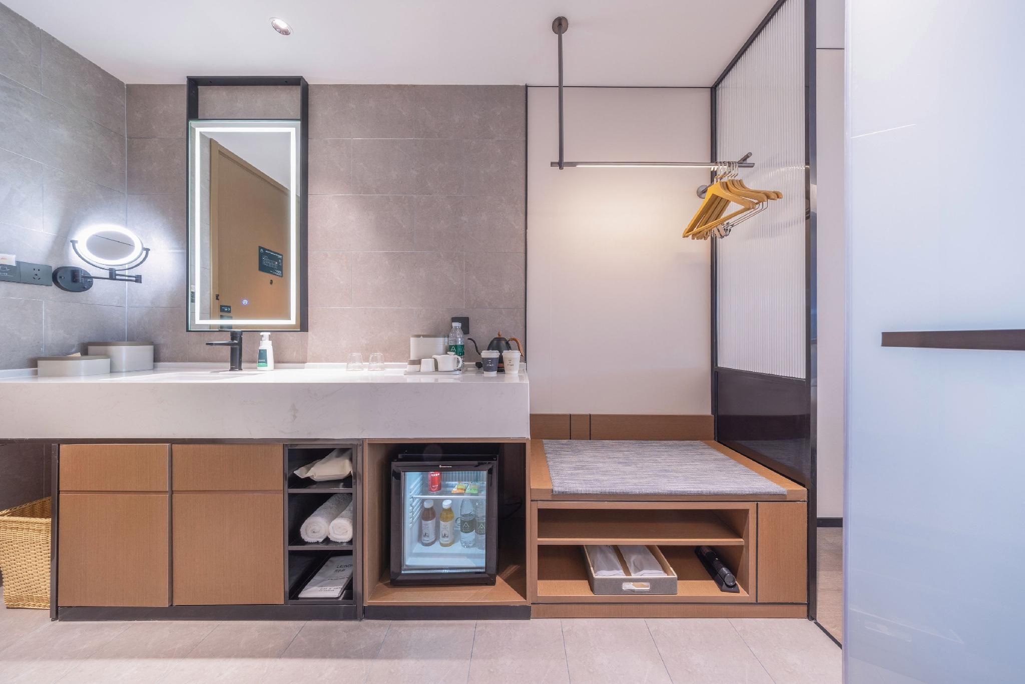 Jimu Double Room