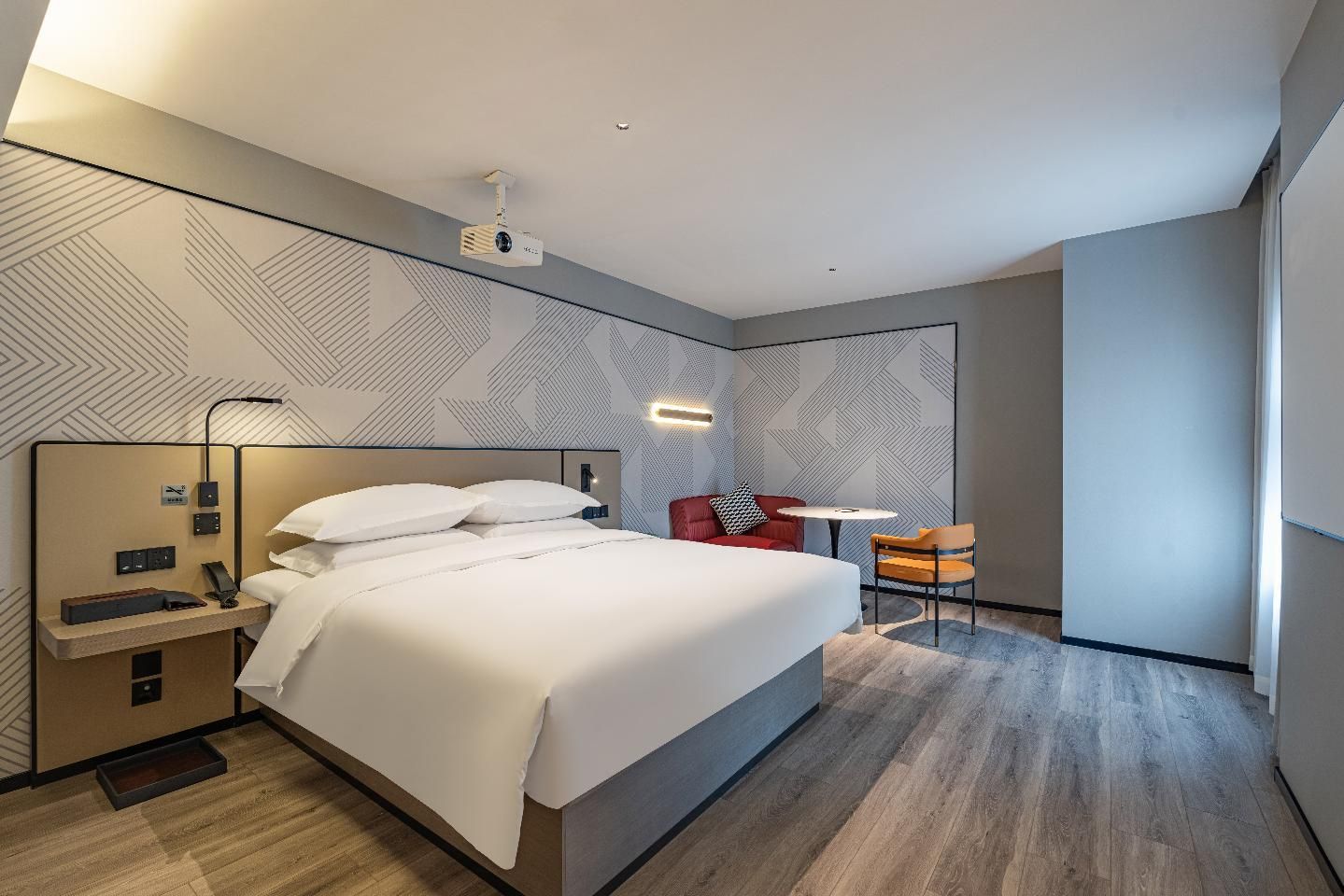 Dossen - Deluxe Cinema 1 Bed Room