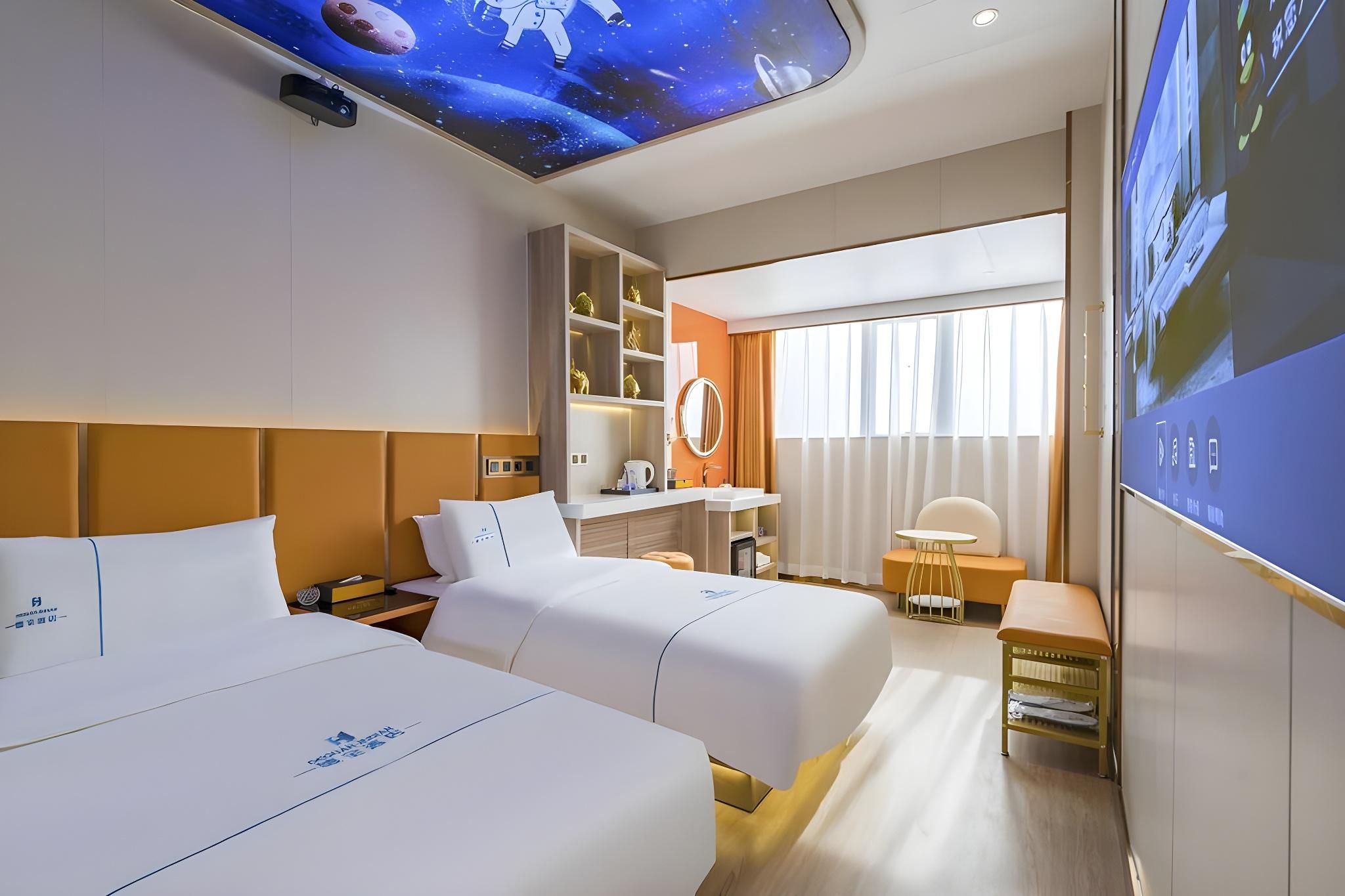 Guest Room - Twin Beds